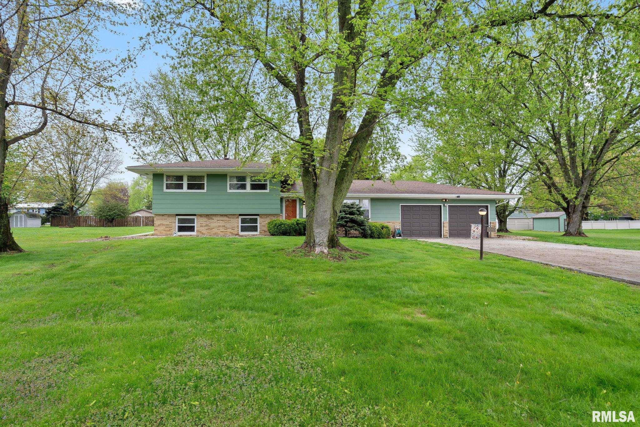 16085 Greenland Drive, Morrison, Illinois image 1