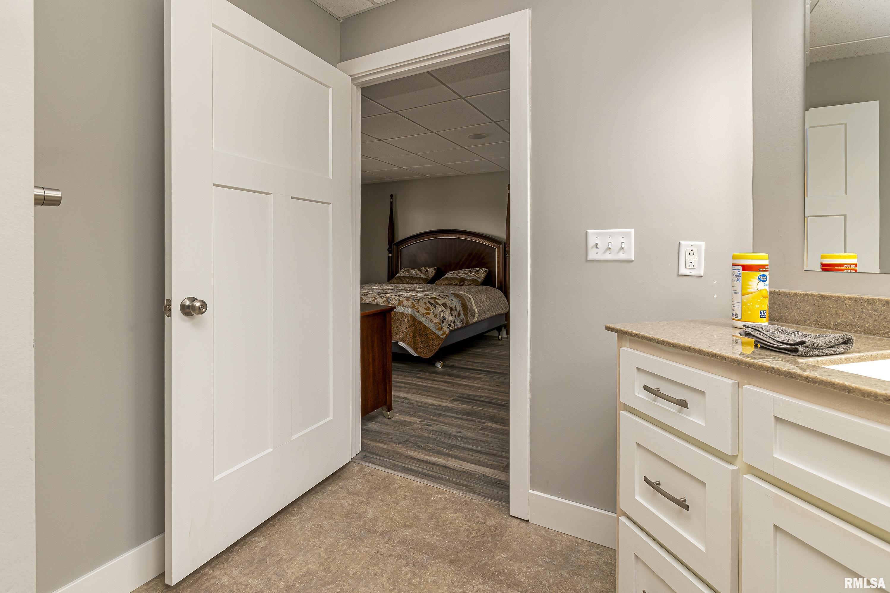 3675 Parrish Ridge Road, Goreville, Illinois image 32