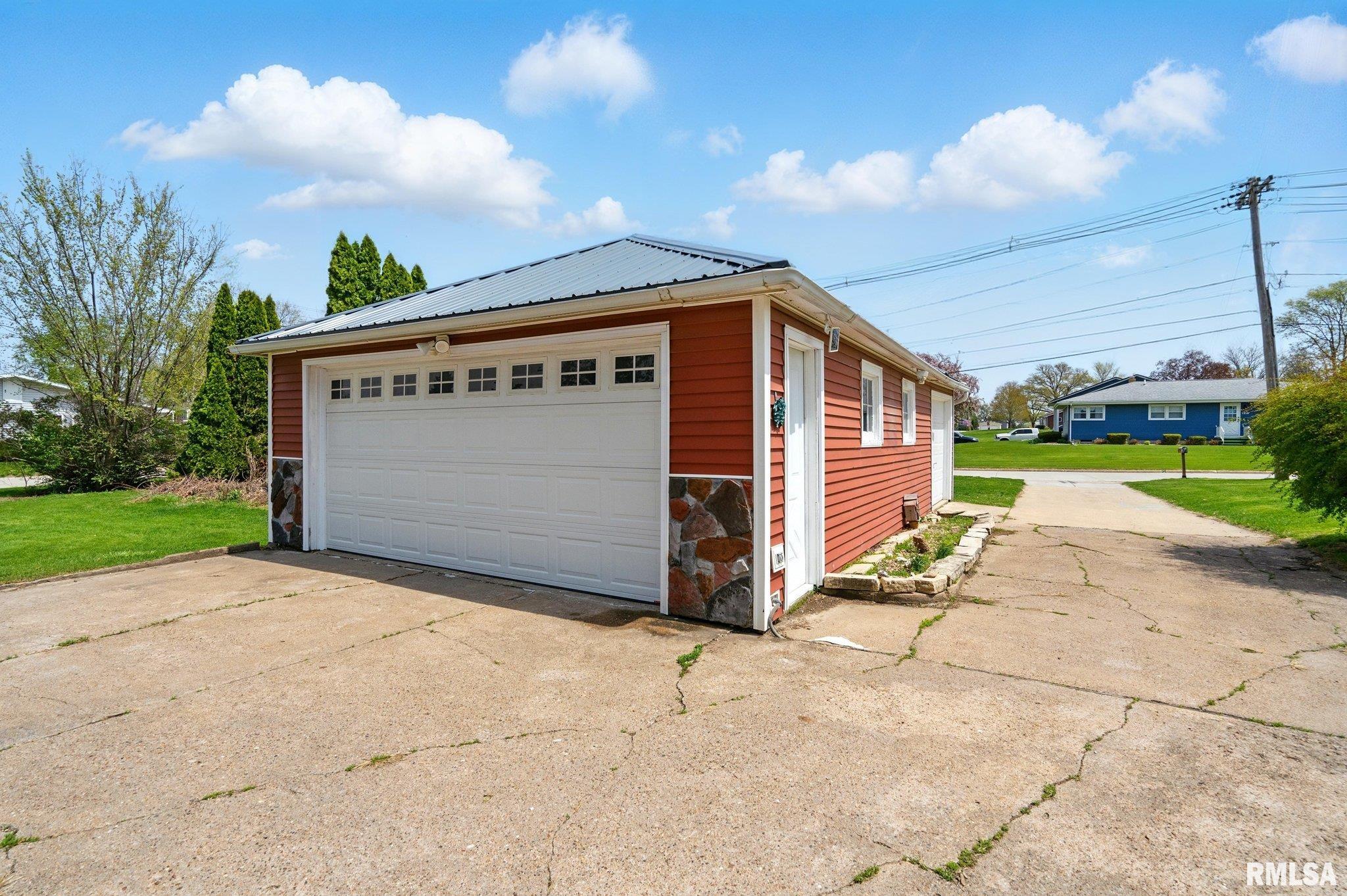 1118 Cedar Street, Tipton, Iowa image 32