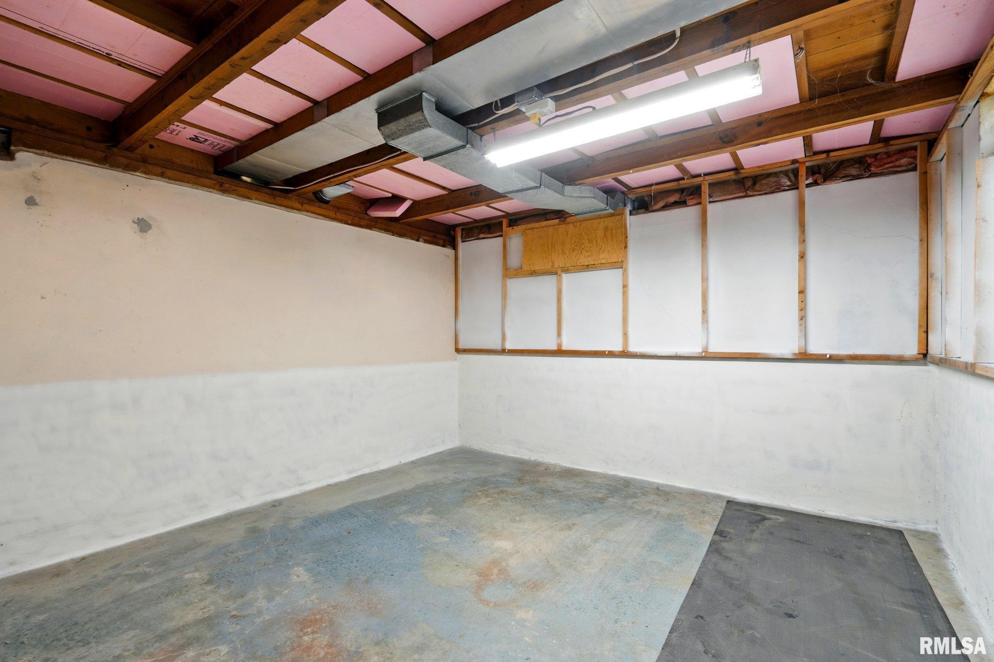 1118 Cedar Street, Tipton, Iowa image 24