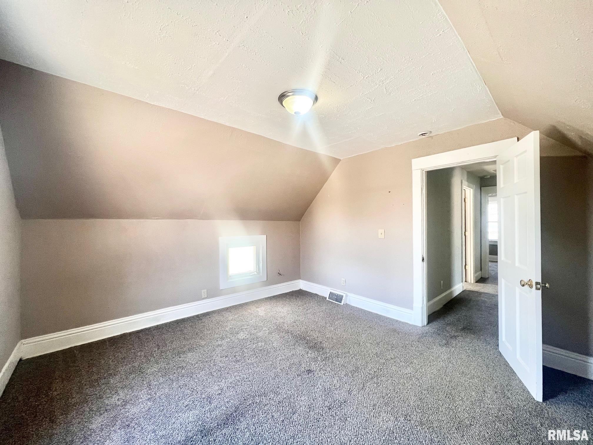 1019 25th Street, Moline, Illinois image 14