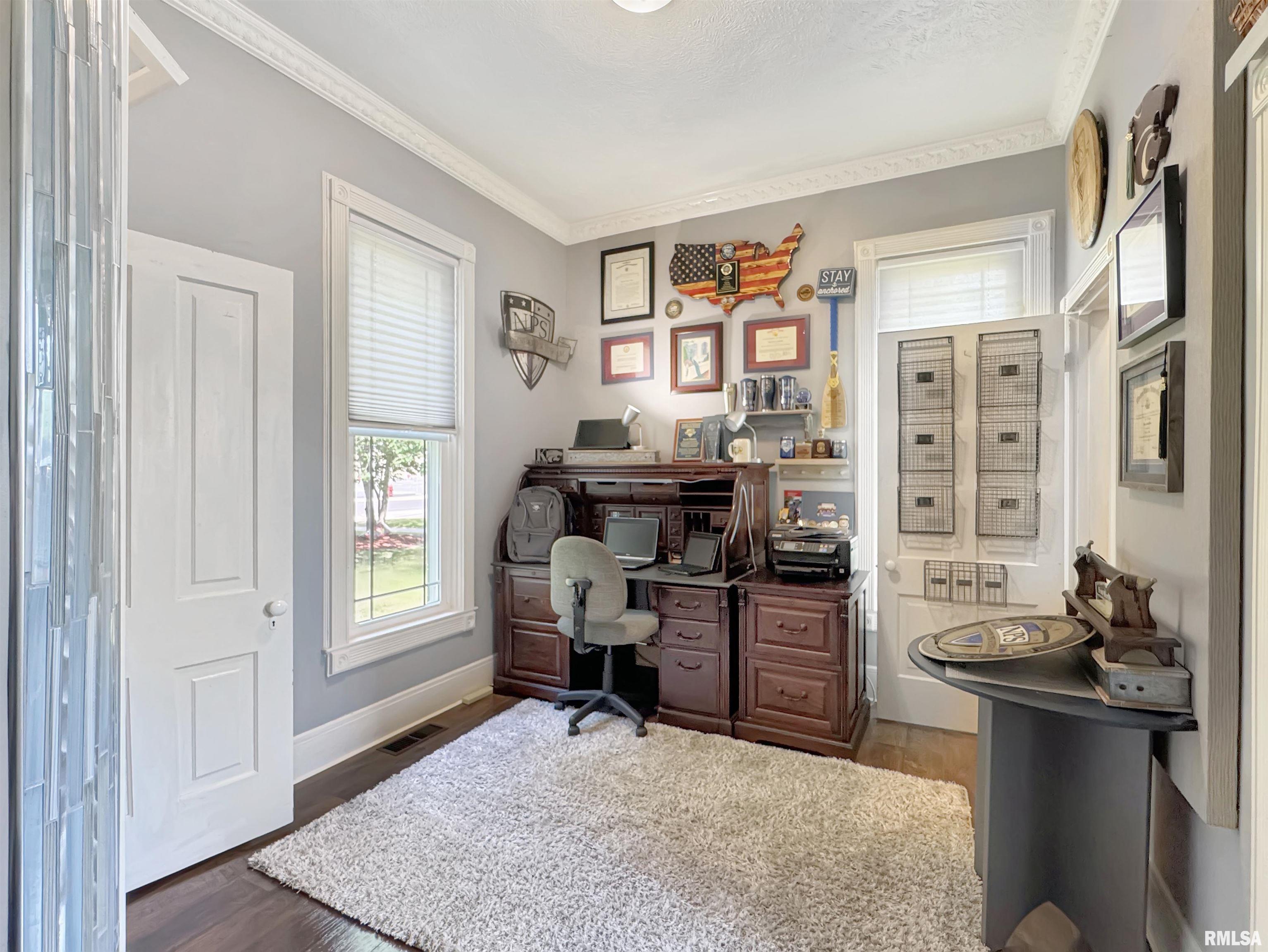 301 S Orchard Street, Mackinaw, Illinois image 27