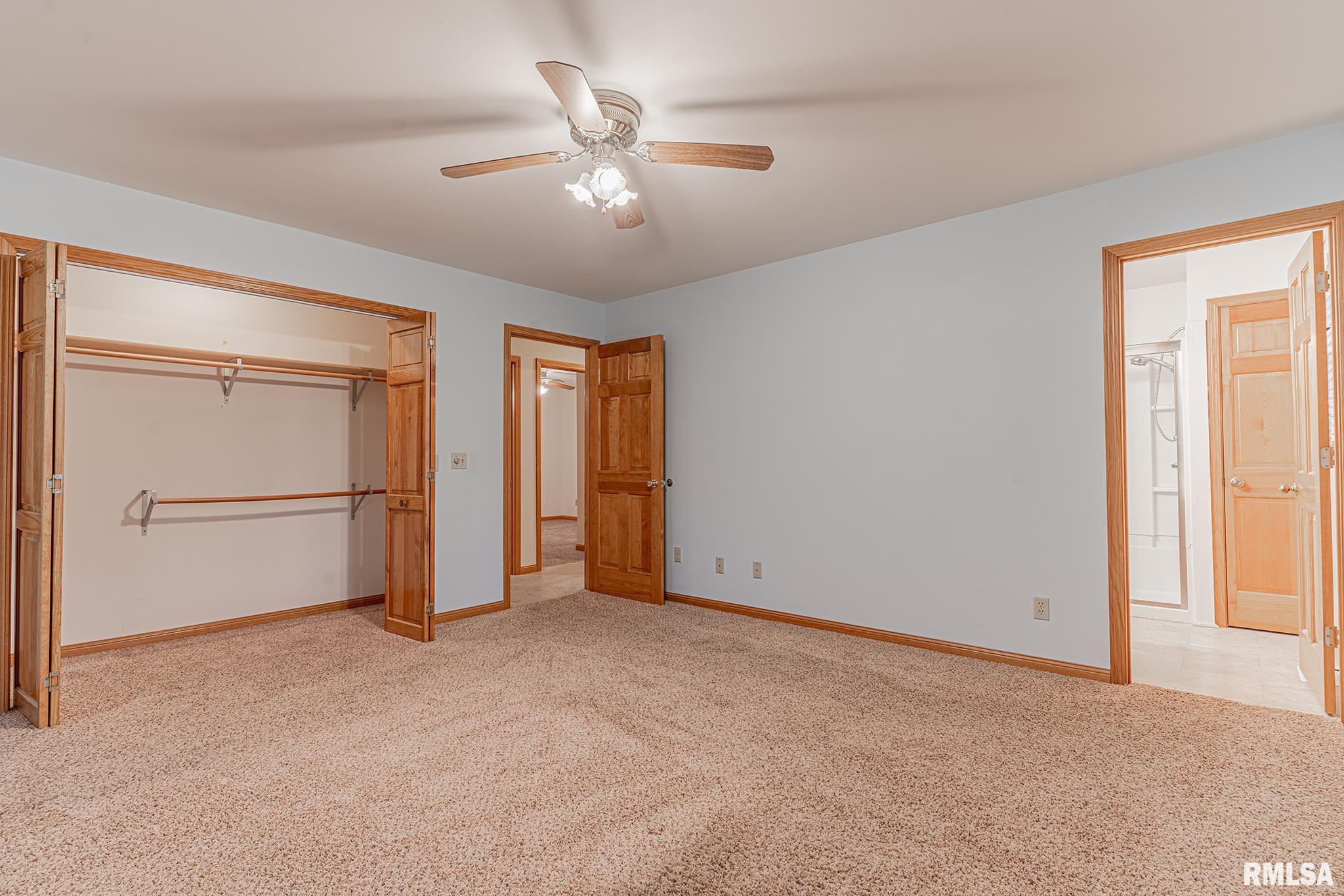 134 Country Club Estates Street, Salem, Illinois image 21