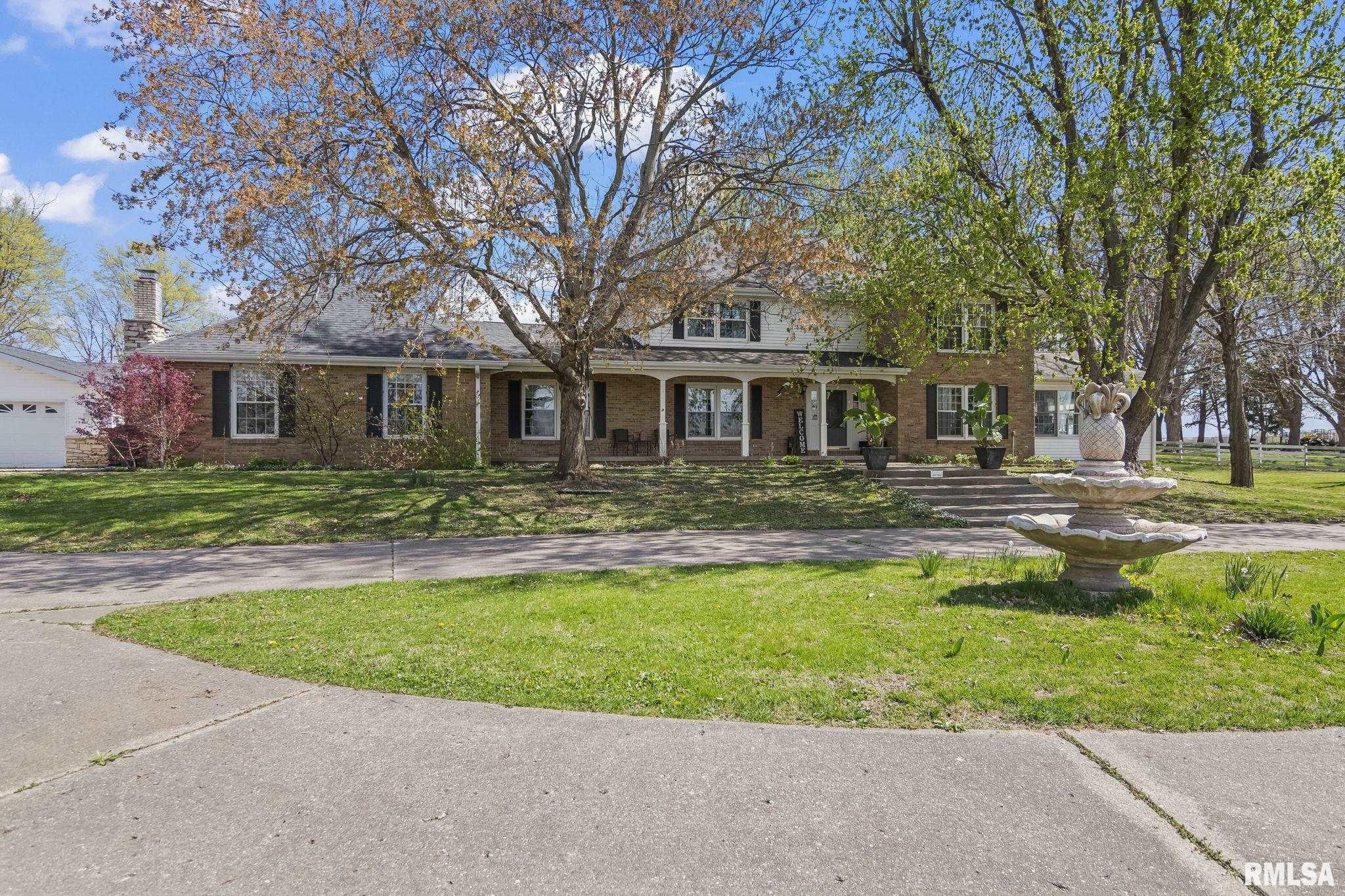 13205 State Route 125 Road, Pleasant Plains, Illinois image 1