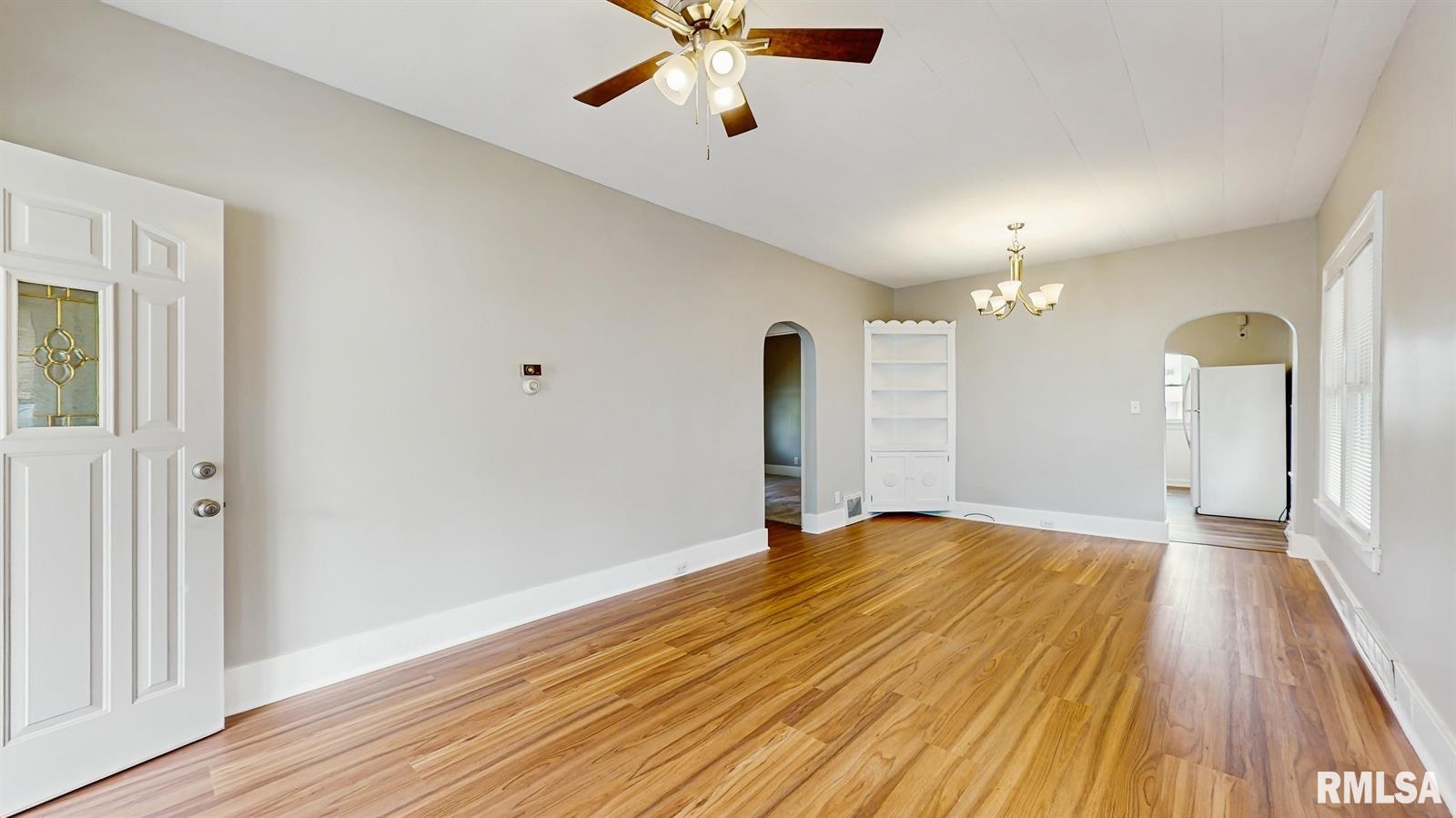 1718 13th Avenue, Moline, Illinois image 7