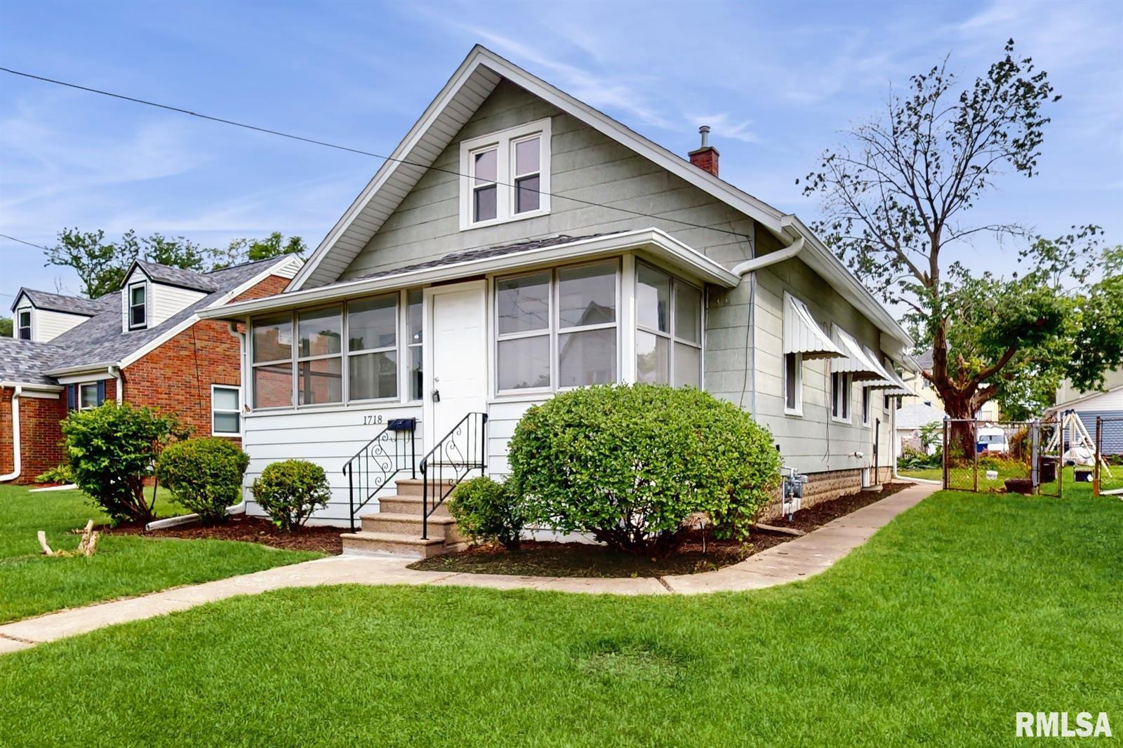 1718 13th Avenue, Moline, Illinois image 3