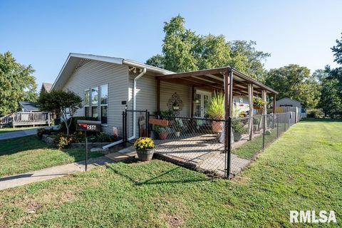 Photo of 516 S 8TH Street, Herrin, IL 62948 (MLS # PA1265773)