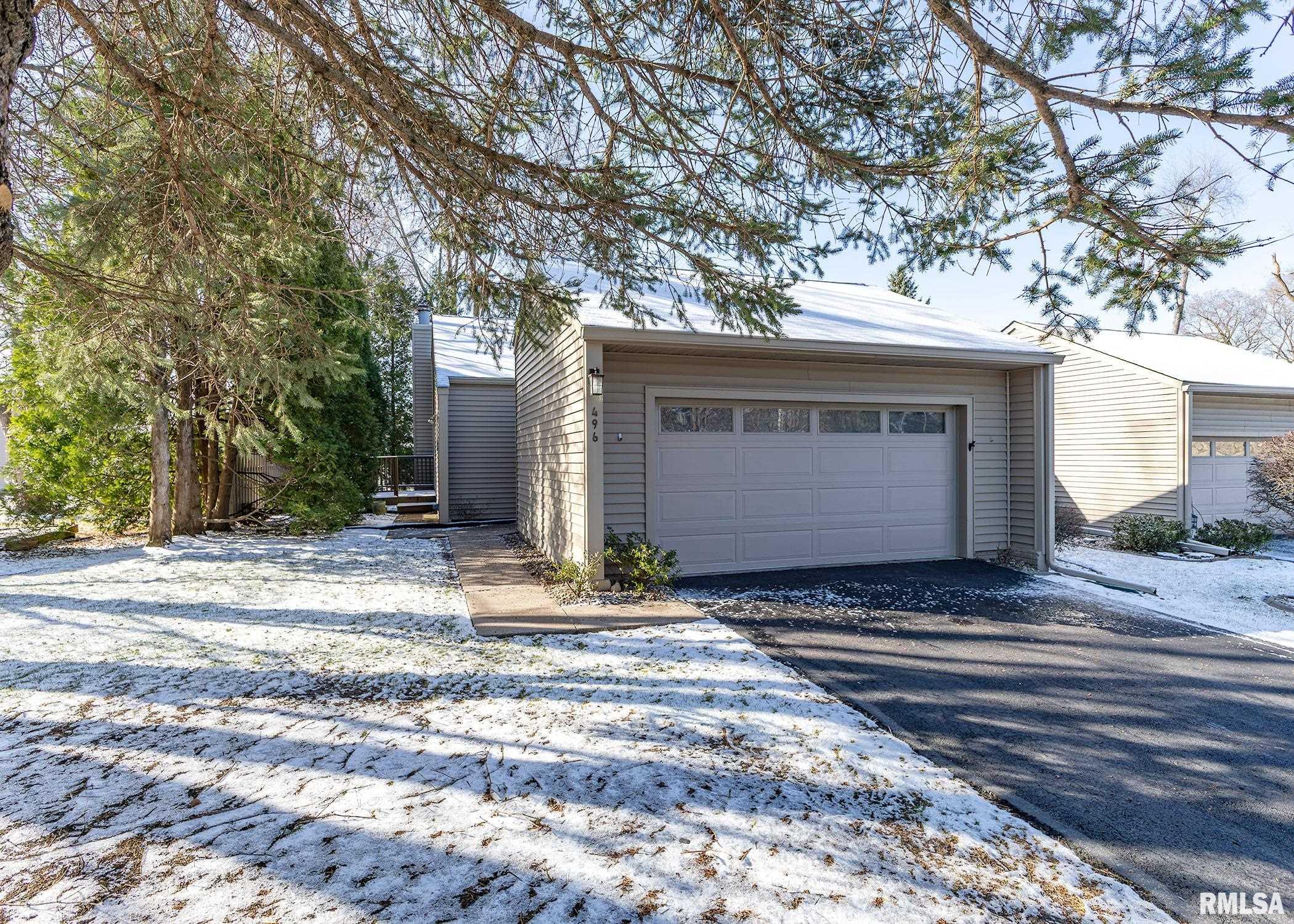 496 44th Avenue Court, East Moline, Illinois image 1