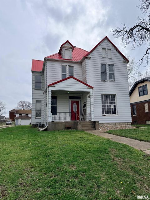 Photo of 1218 N 8TH Street #2, Quincy, IL 62301 (MLS # CA1042832)