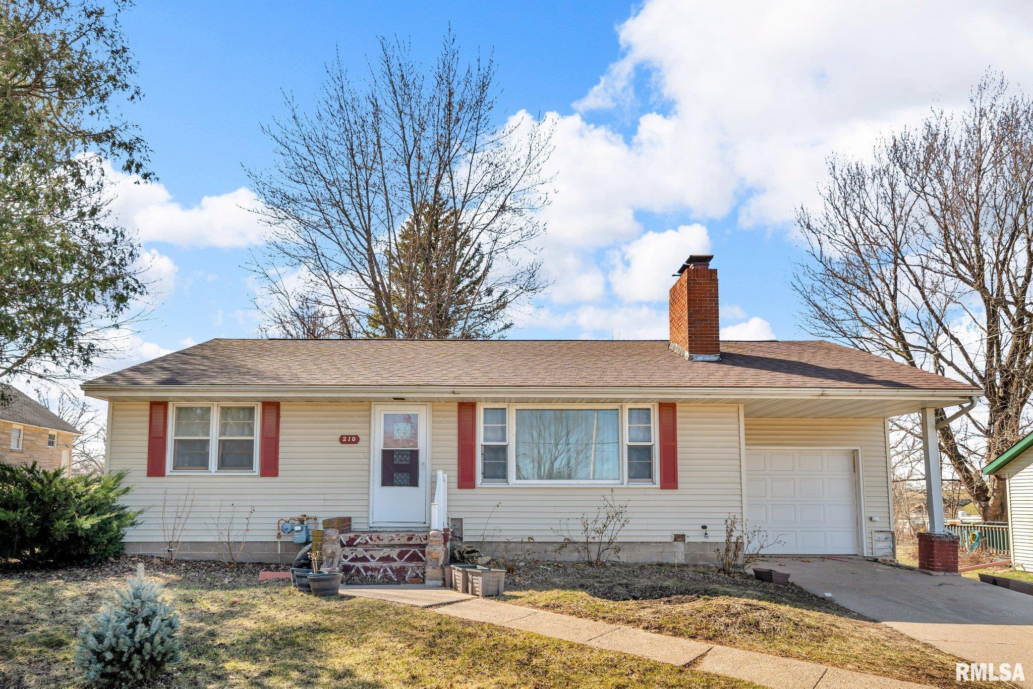 210 Western Avenue, Maquoketa, Iowa image 1