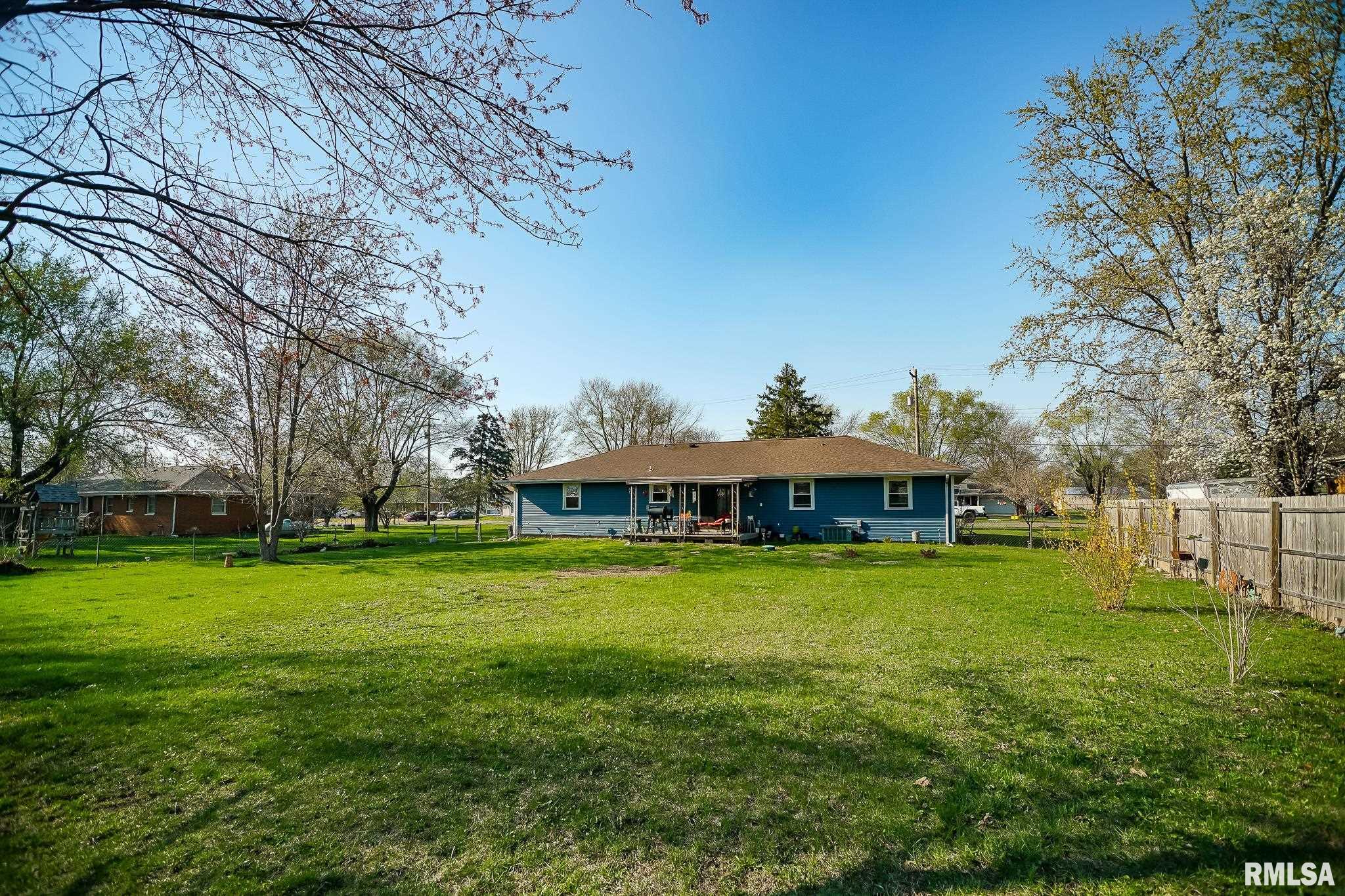 7449 Myrtle Street, Manito, Illinois image 40