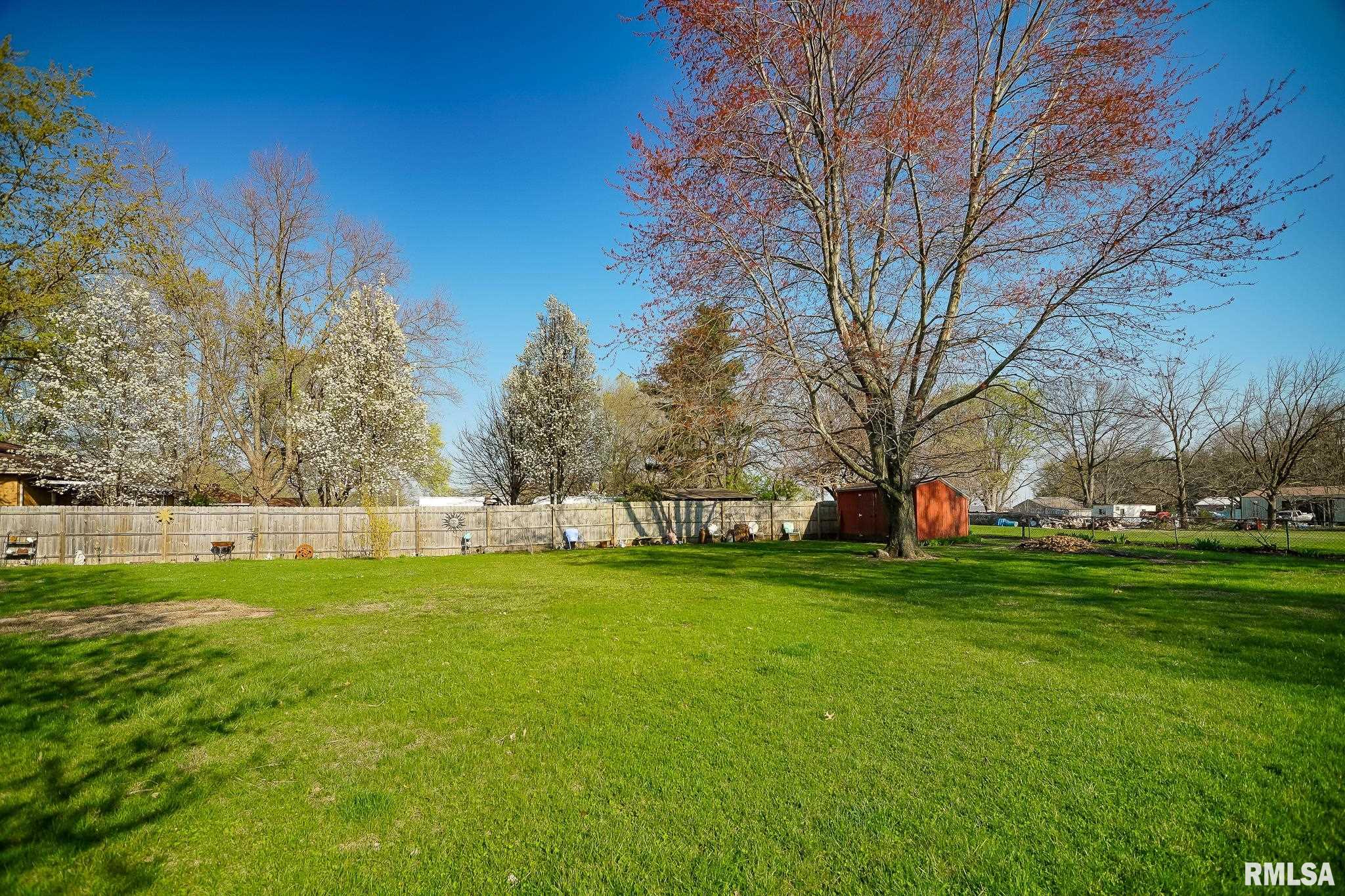 7449 Myrtle Street, Manito, Illinois image 37