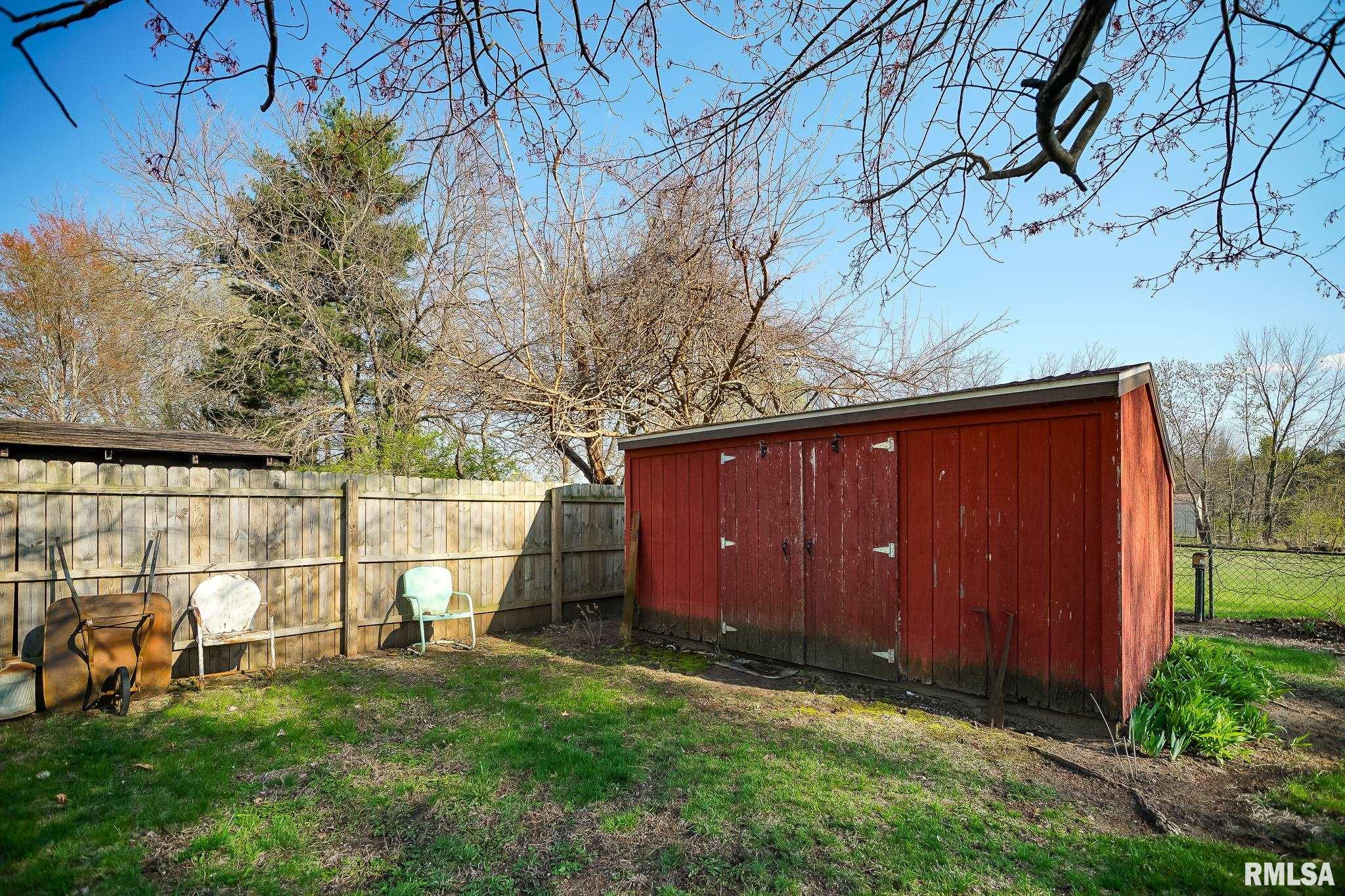 7449 Myrtle Street, Manito, Illinois image 38