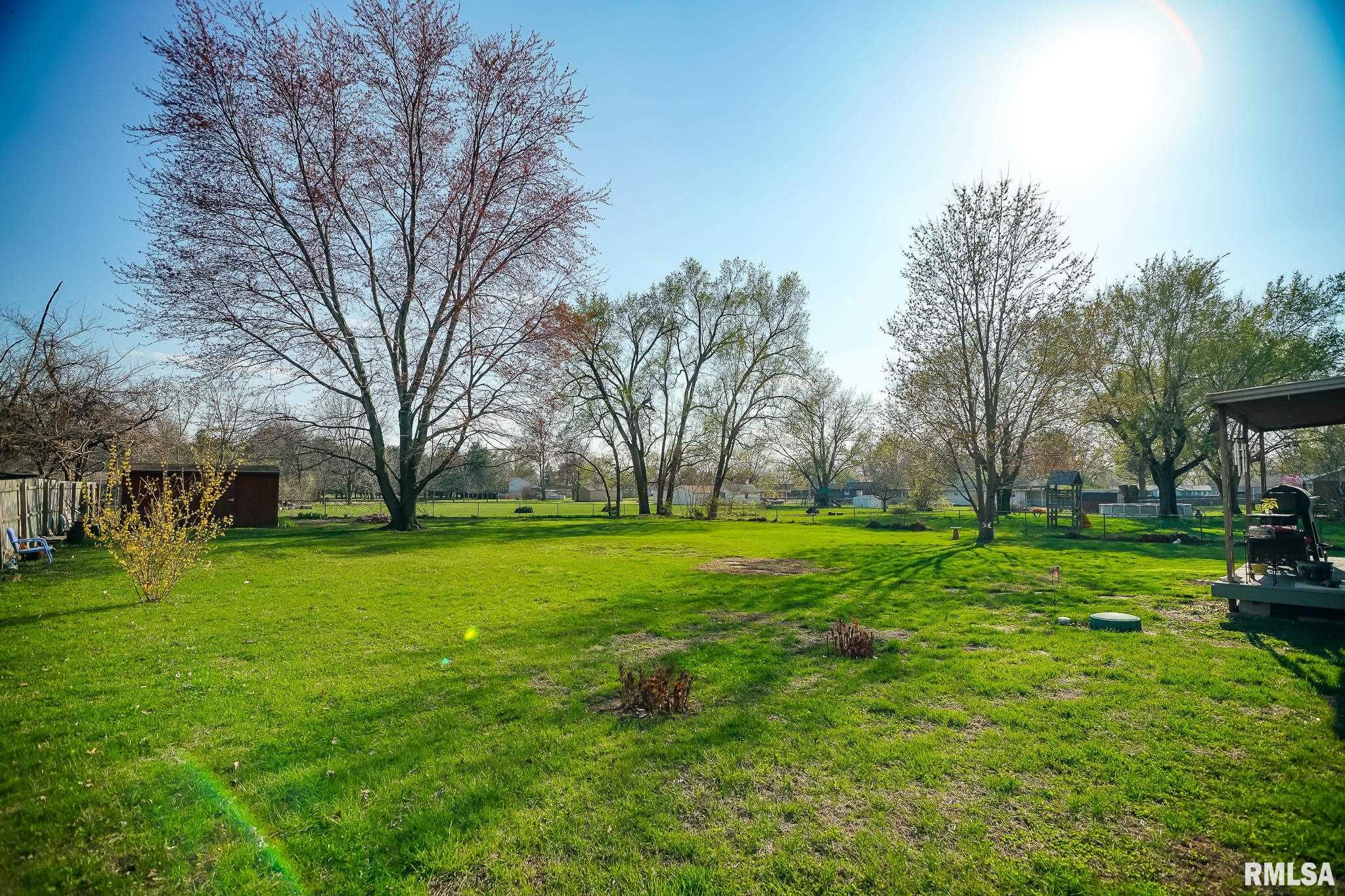 7449 Myrtle Street, Manito, Illinois image 39