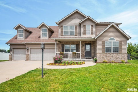 Homes For Sale - 4213 W Thistlewood Court<br/> Dunlap, IL 61525