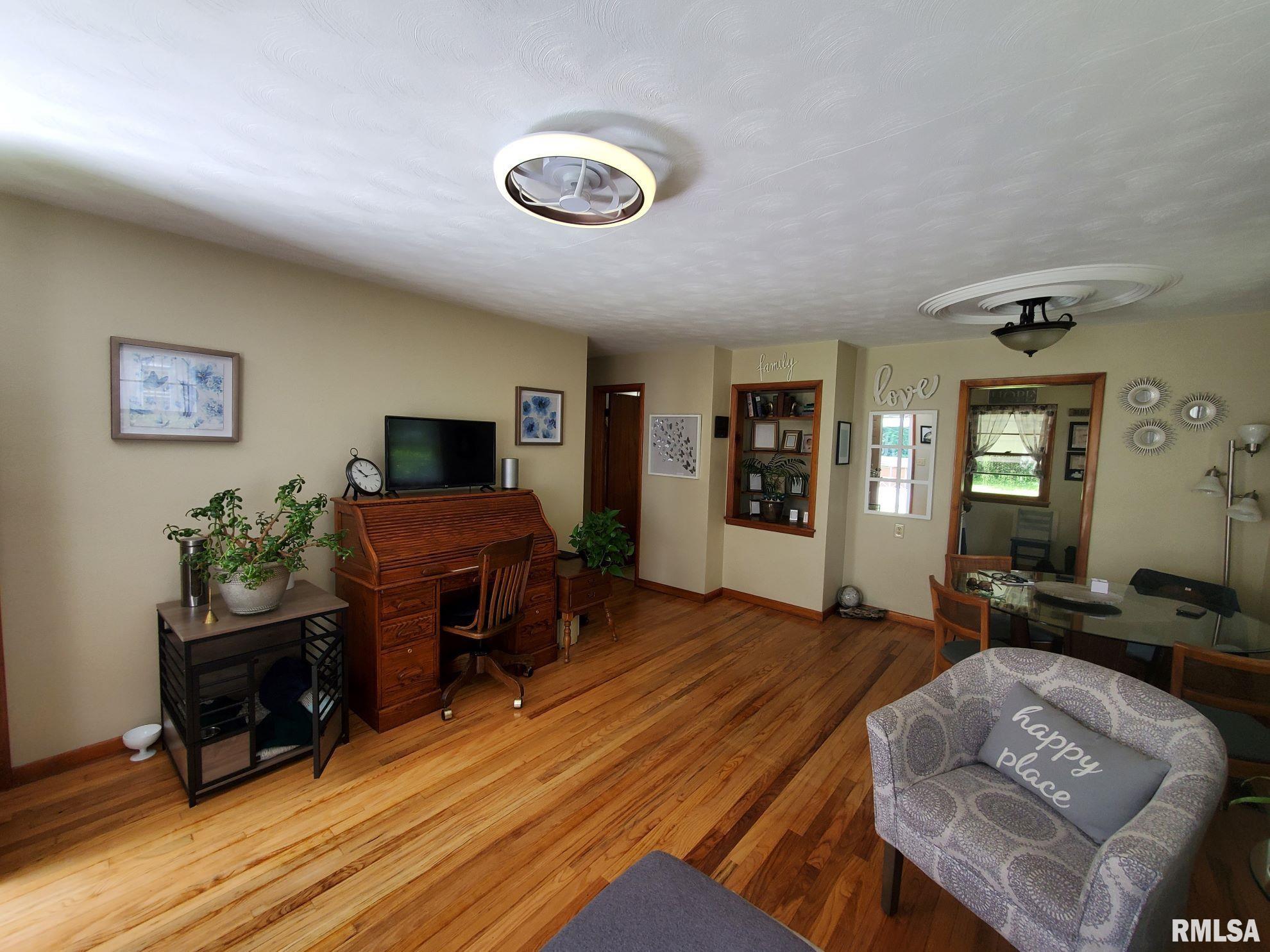 710 N Billy Bryan Street, Carbondale, Illinois image 8