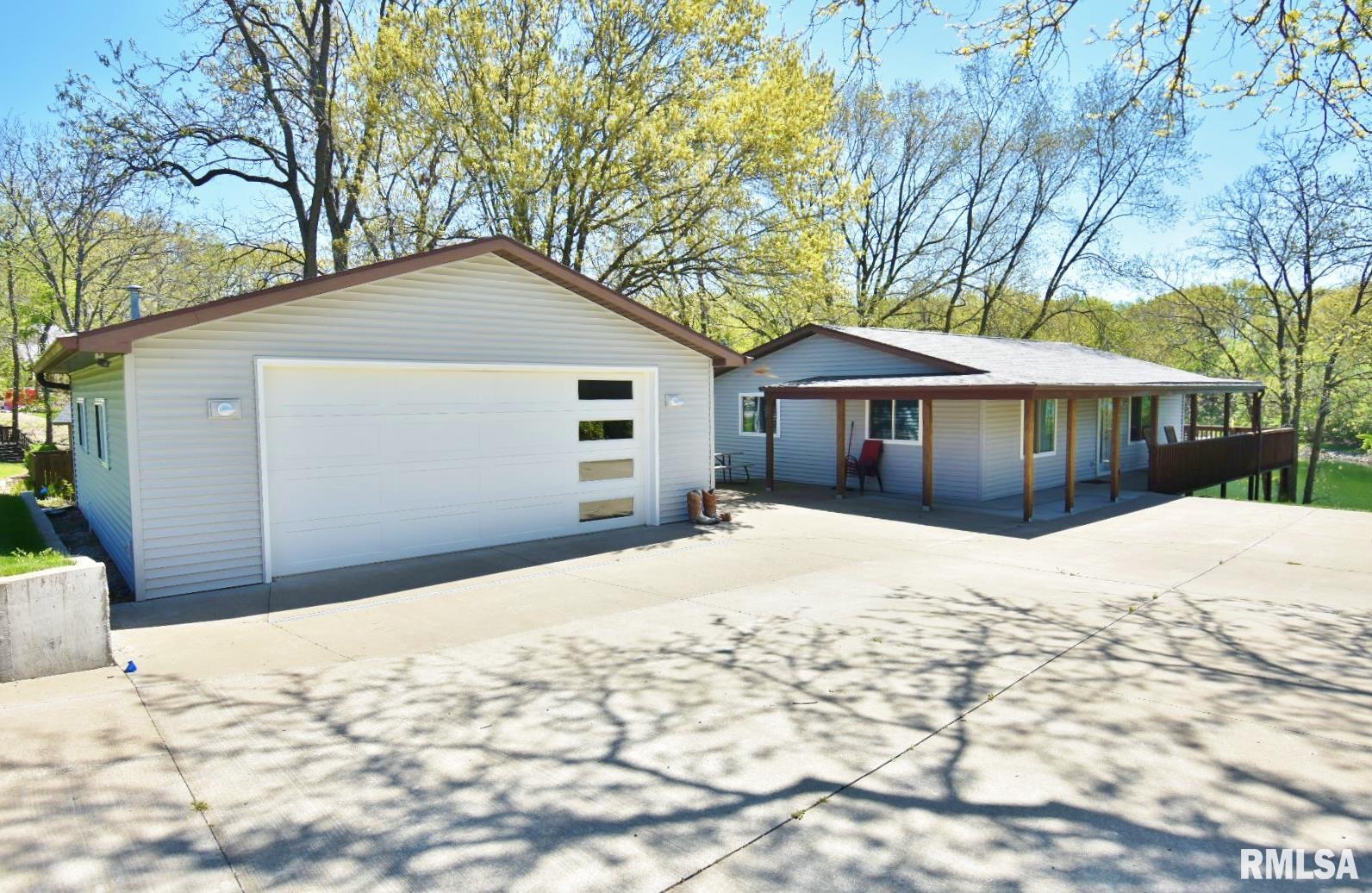 111 Birch Court, Dahinda, Illinois image 1