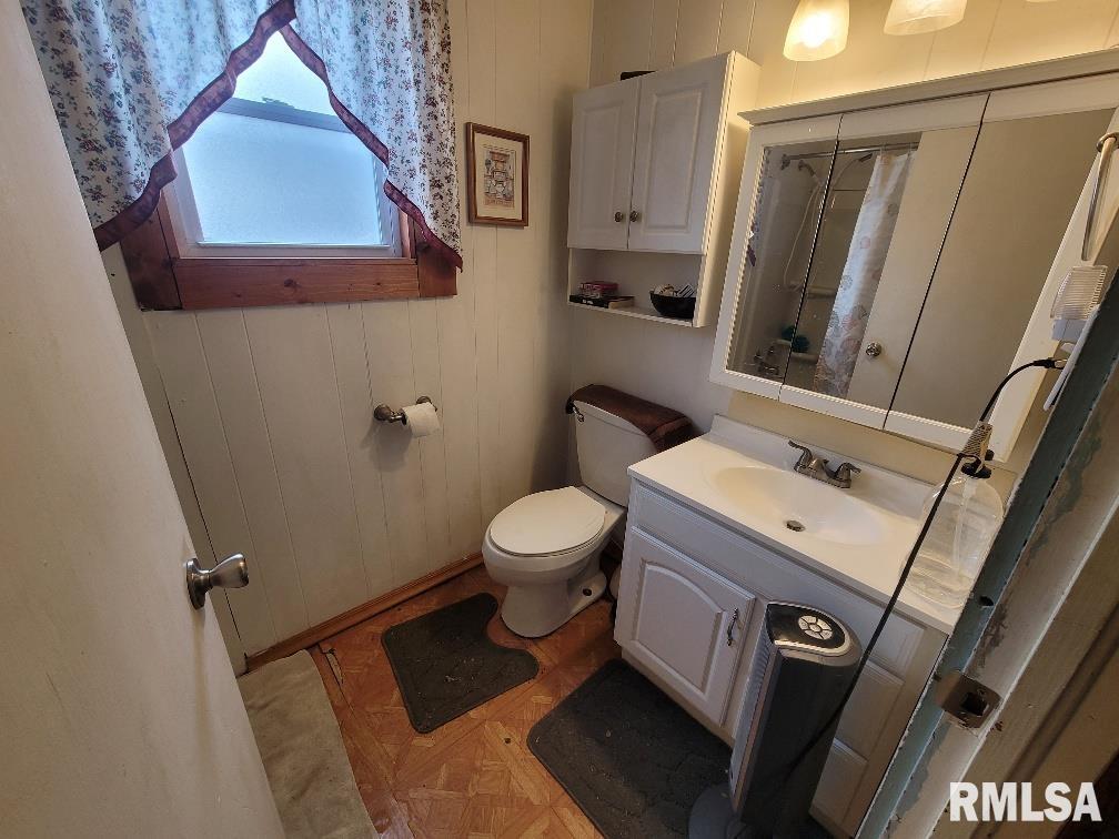 2503 Upchurch Street, Eldorado, Illinois image 9