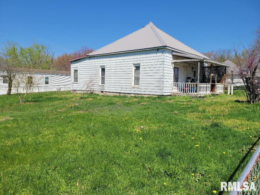 2503 Upchurch Street, Eldorado, Illinois image 3