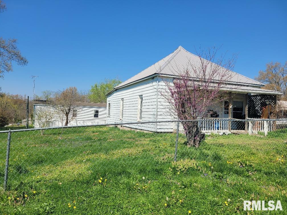 2503 Upchurch Street, Eldorado, Illinois image 2