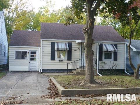Homes For Sale - 2609 S Lowell Avenue<br/> Sangamon County, Springfield, IL 62704