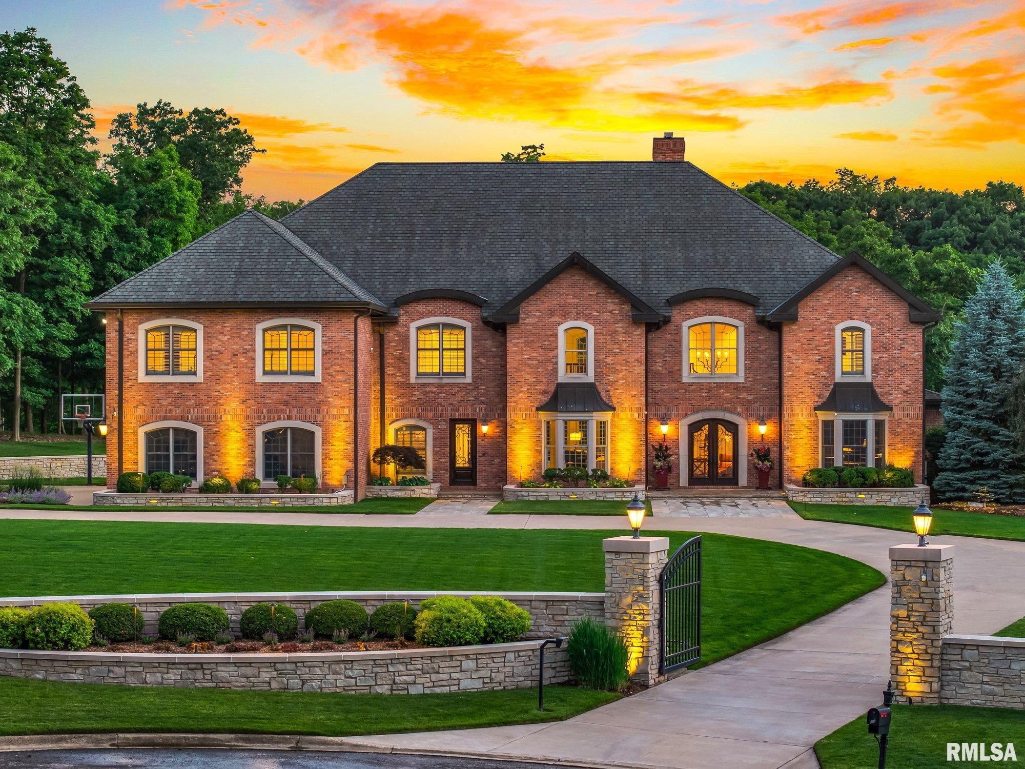 Photo 1 of 99 — 800 BAYSIDE Drive, Germantown Hills, IL 61548