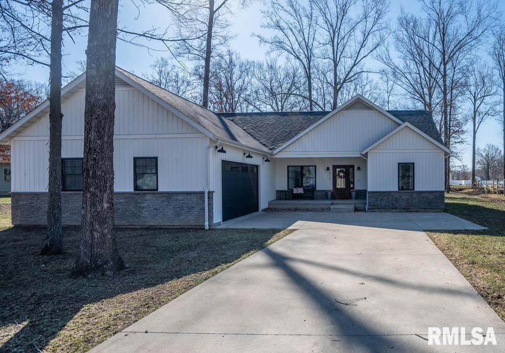 410 Margaret Drive, Herrin, Illinois image 1
