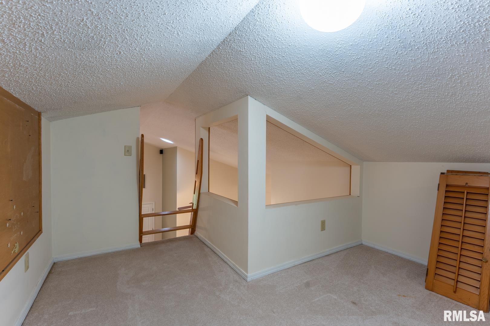 1021 Meadowlark Drive, Carterville, Illinois image 30