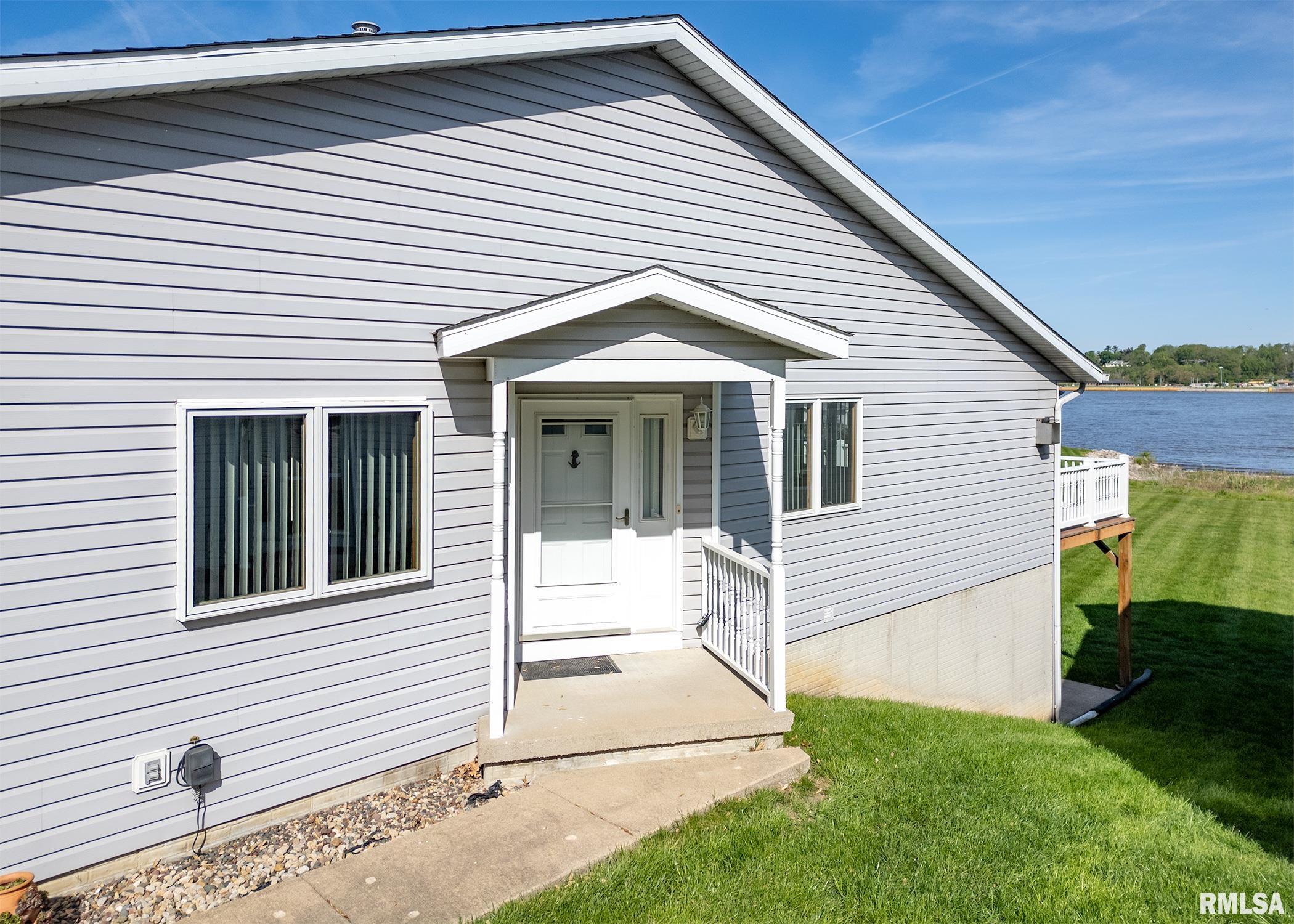 10 Lighthouse Lane #10, Hampton, Illinois image 3