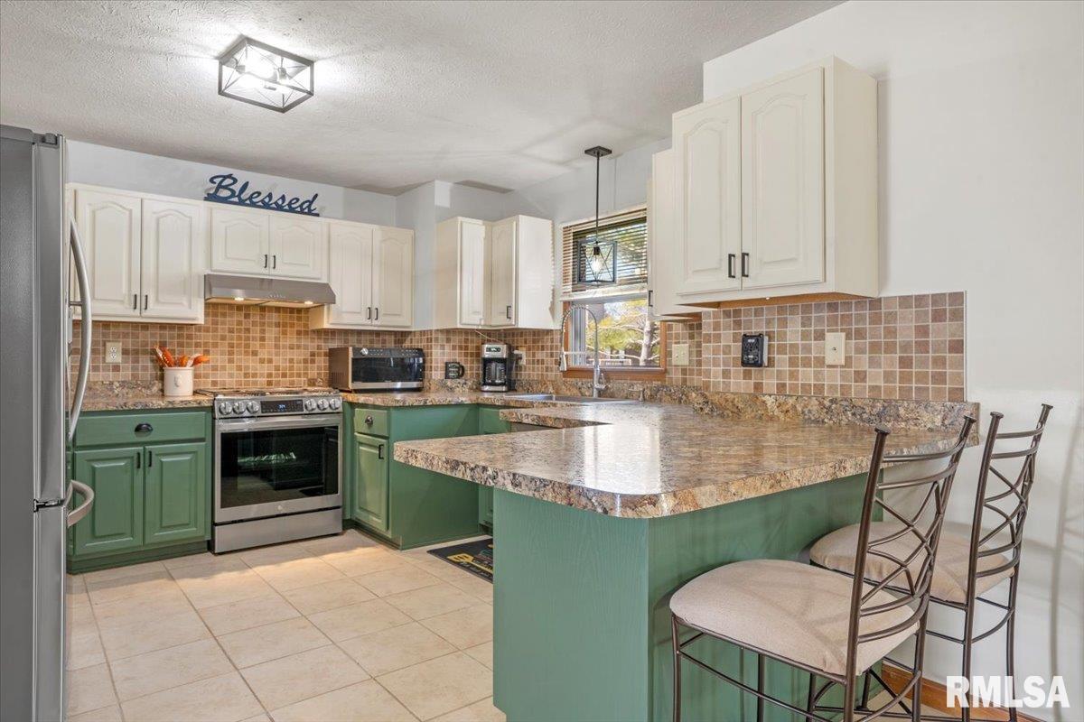 2809 Hastings Road, Chatham, Illinois image 9