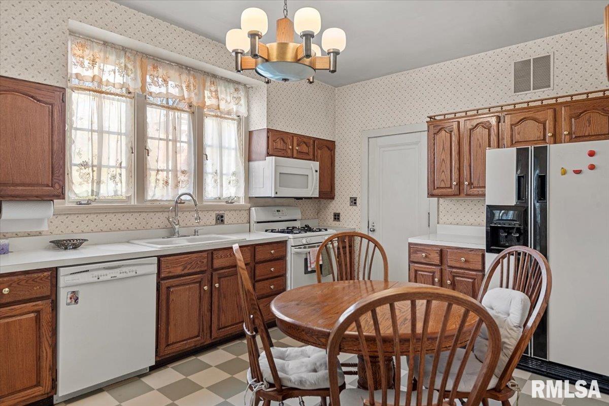 2136 Illini Road, Springfield, Illinois image 19
