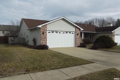 Homes For Sale - 2212 Checkerberry Lane<br/> Sangamon County, Springfield, IL 62711