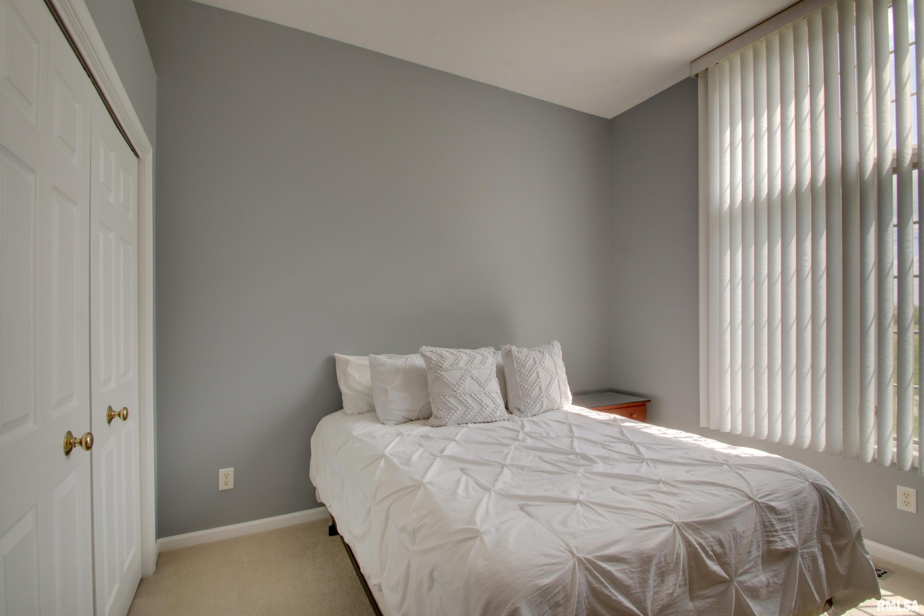 1060 S 48th Street, Quincy, Illinois image 20