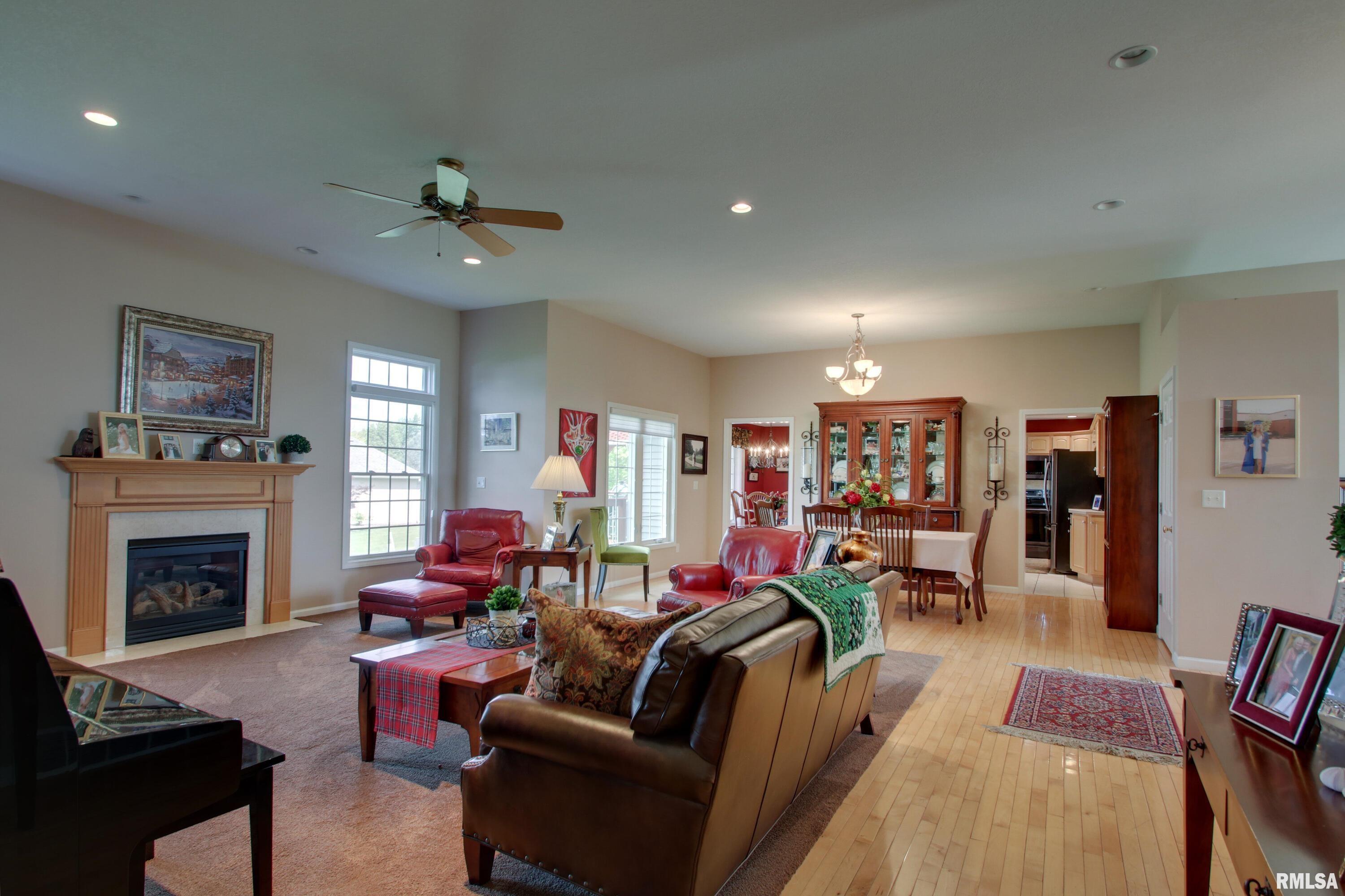 1060 S 48th Street, Quincy, Illinois image 4