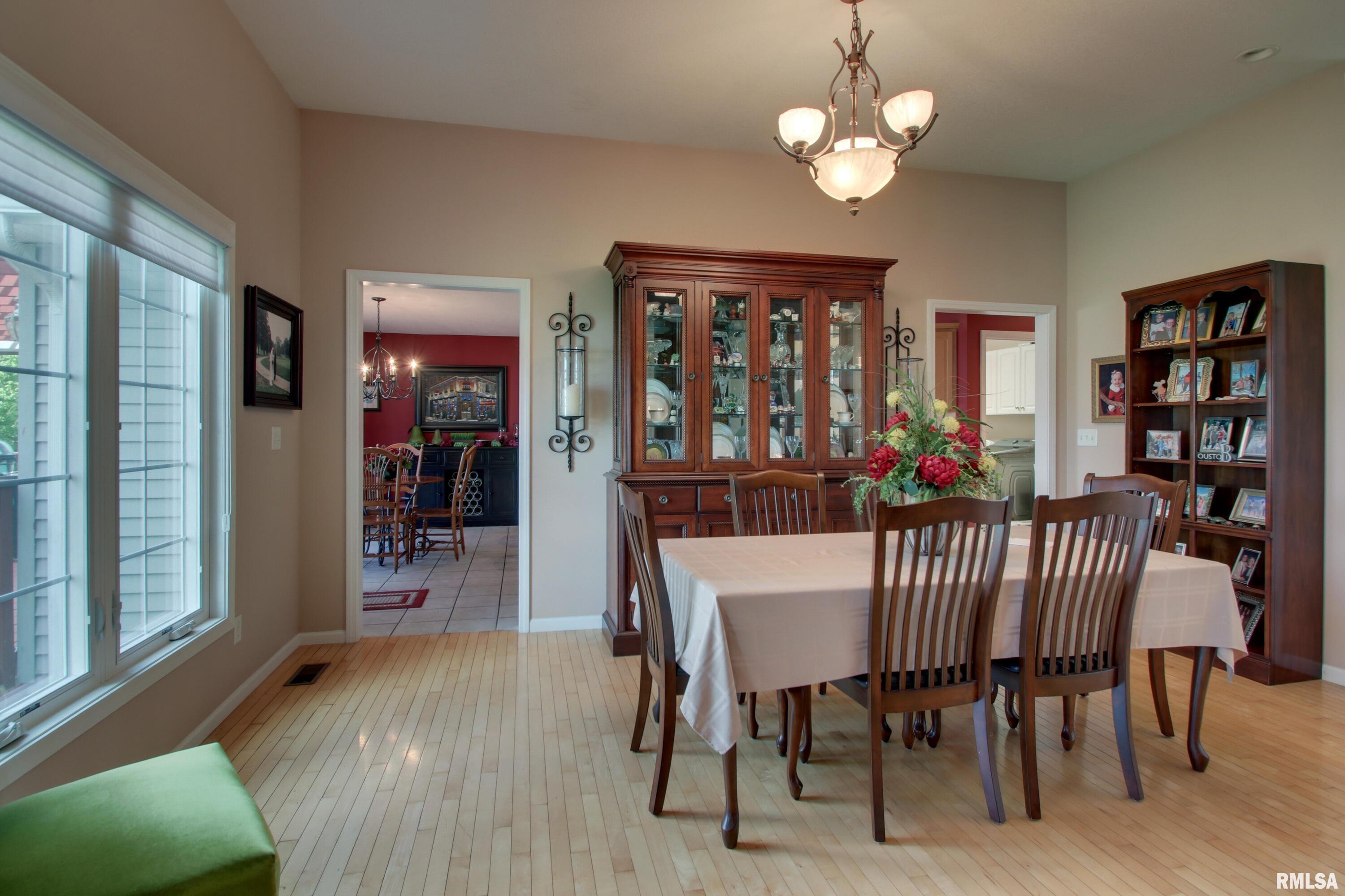 1060 S 48th Street, Quincy, Illinois image 7