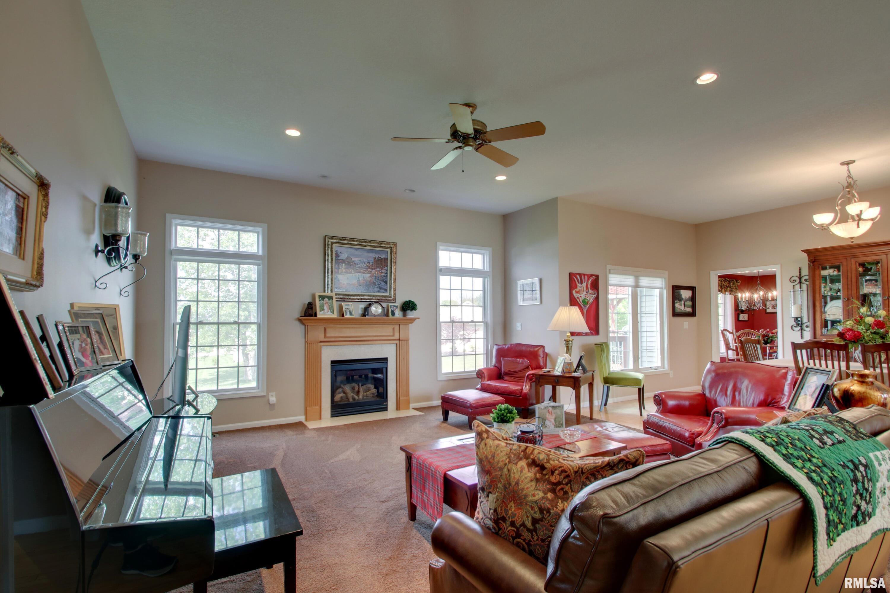1060 S 48th Street, Quincy, Illinois image 5