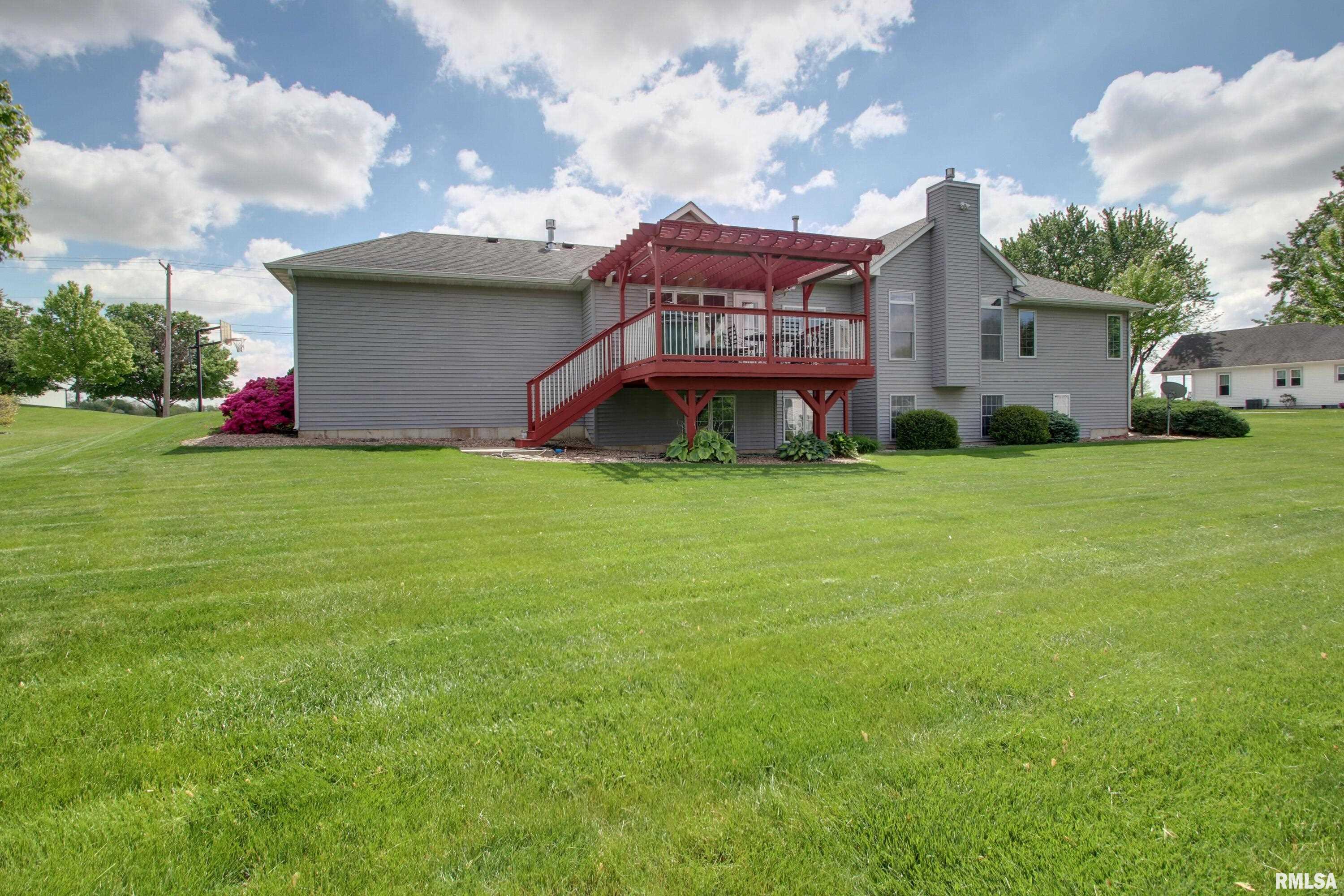 1060 S 48th Street, Quincy, Illinois image 2