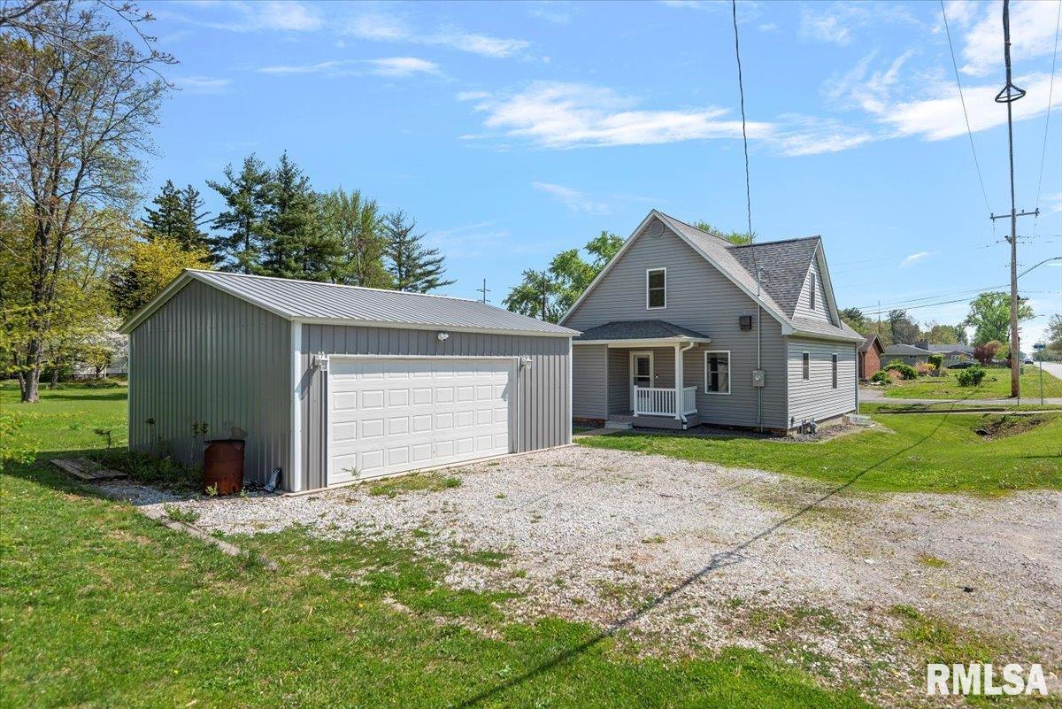 101 N 8th Street, Riverton, Illinois image 31
