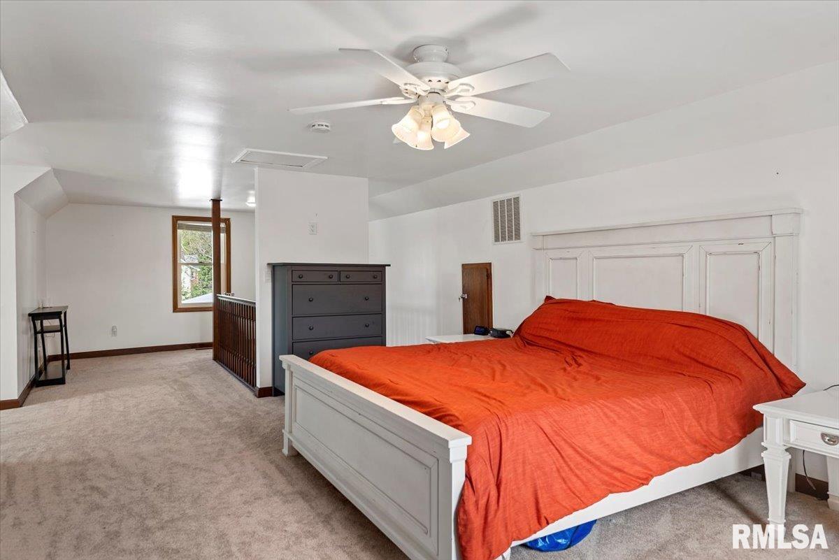 101 N 8th Street, Riverton, Illinois image 19