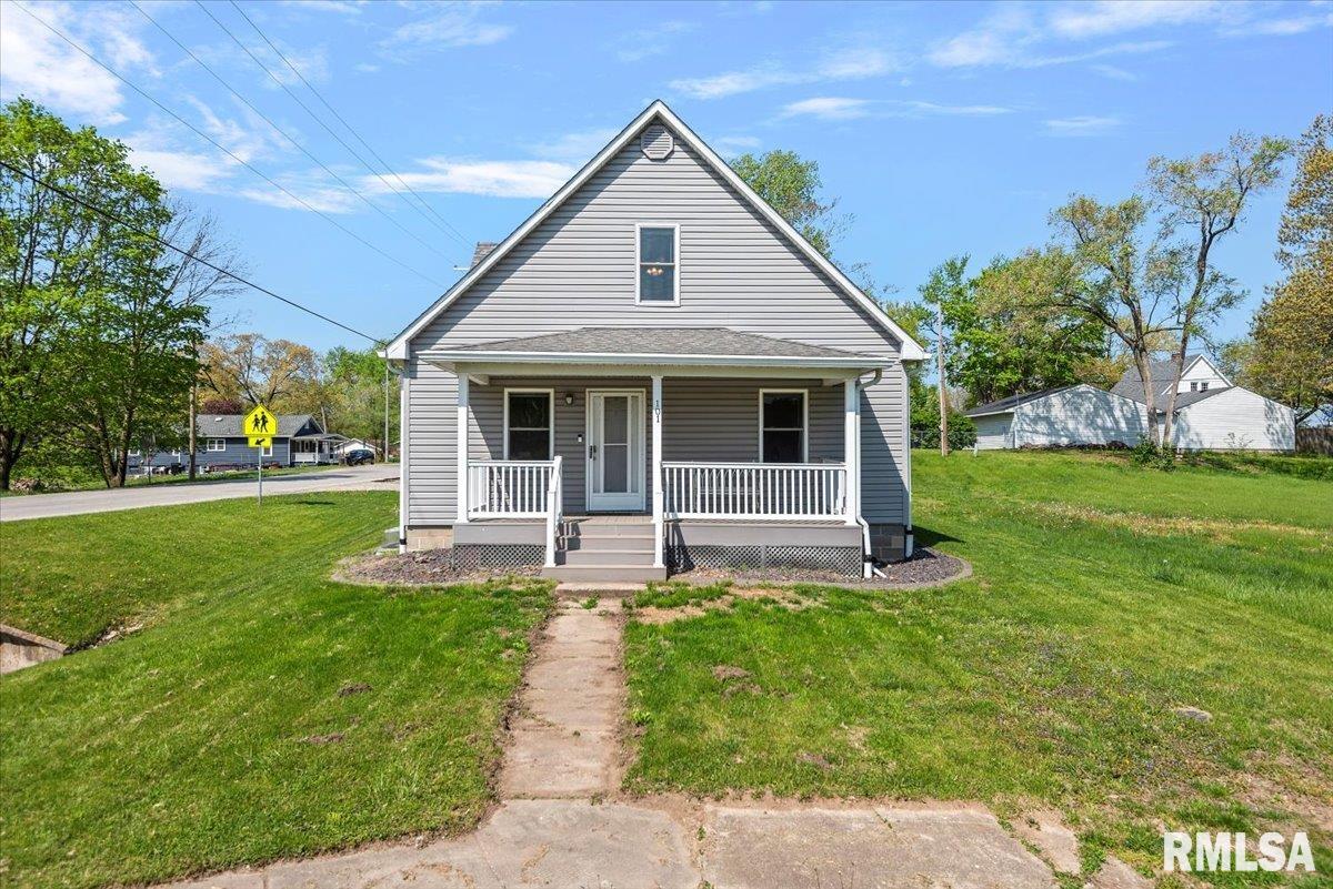 101 N 8th Street, Riverton, Illinois image 1