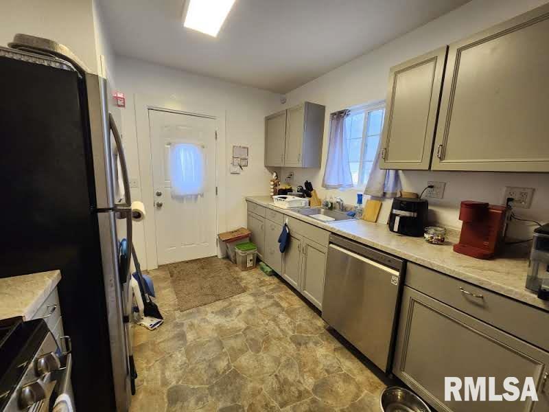 2029 W Callender Avenue, West Peoria, Illinois image 36