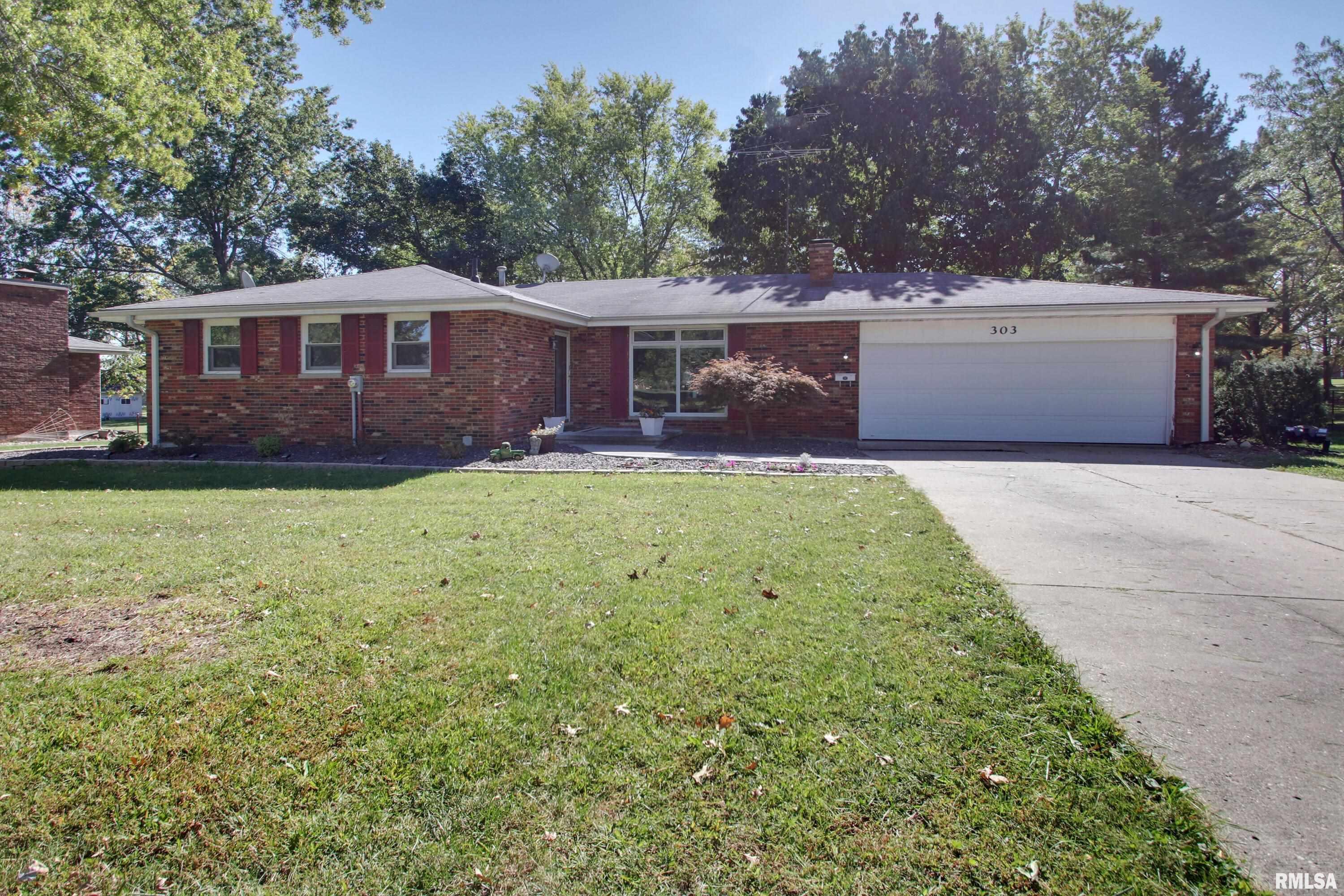 303 W Lierly Street, Liberty, Illinois image 1