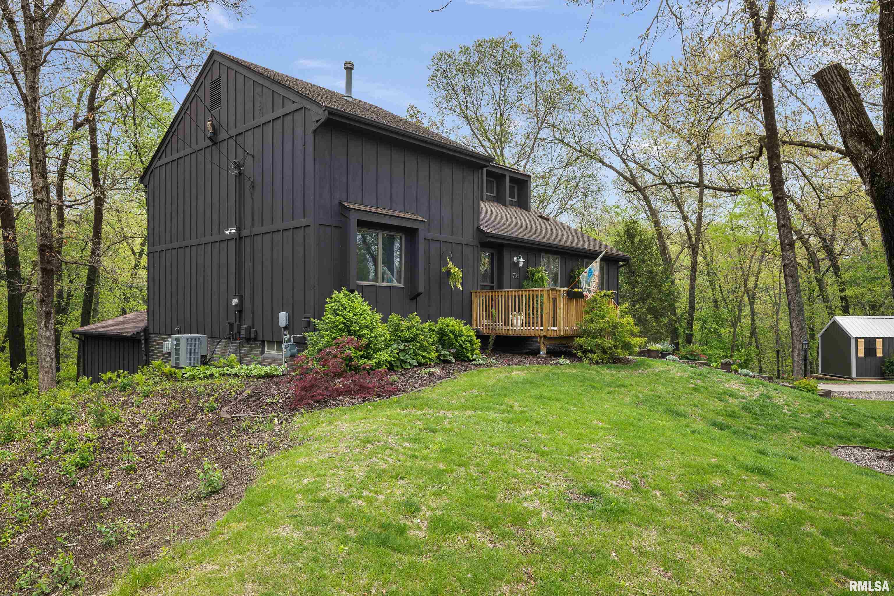 703 1st Street, Coal Valley, Illinois image 3