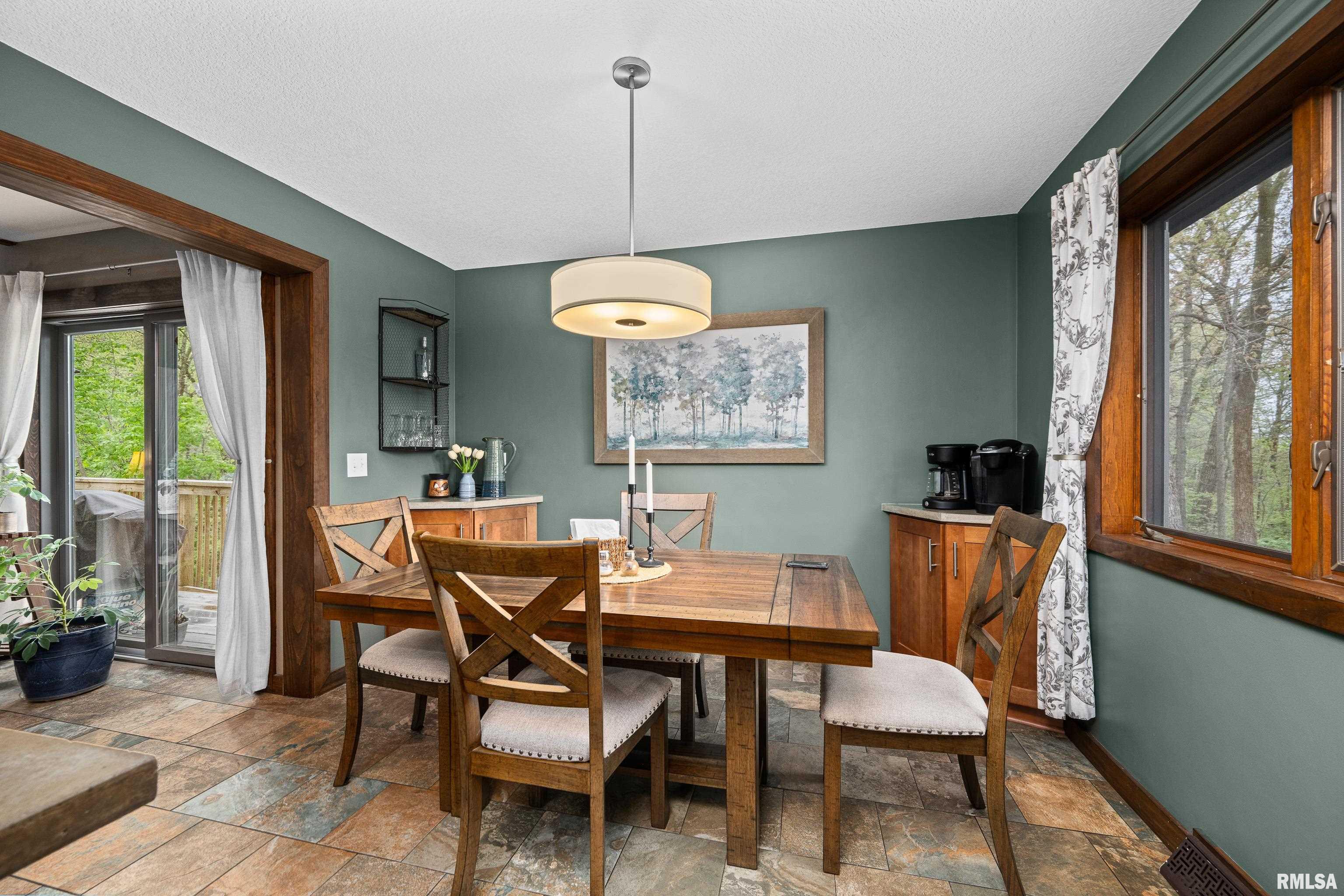 703 1st Street, Coal Valley, Illinois image 11