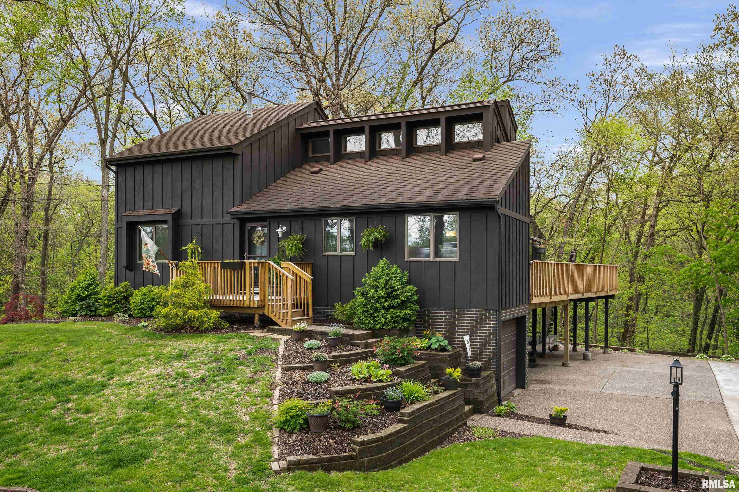 703 1st Street, Coal Valley, Illinois image 1
