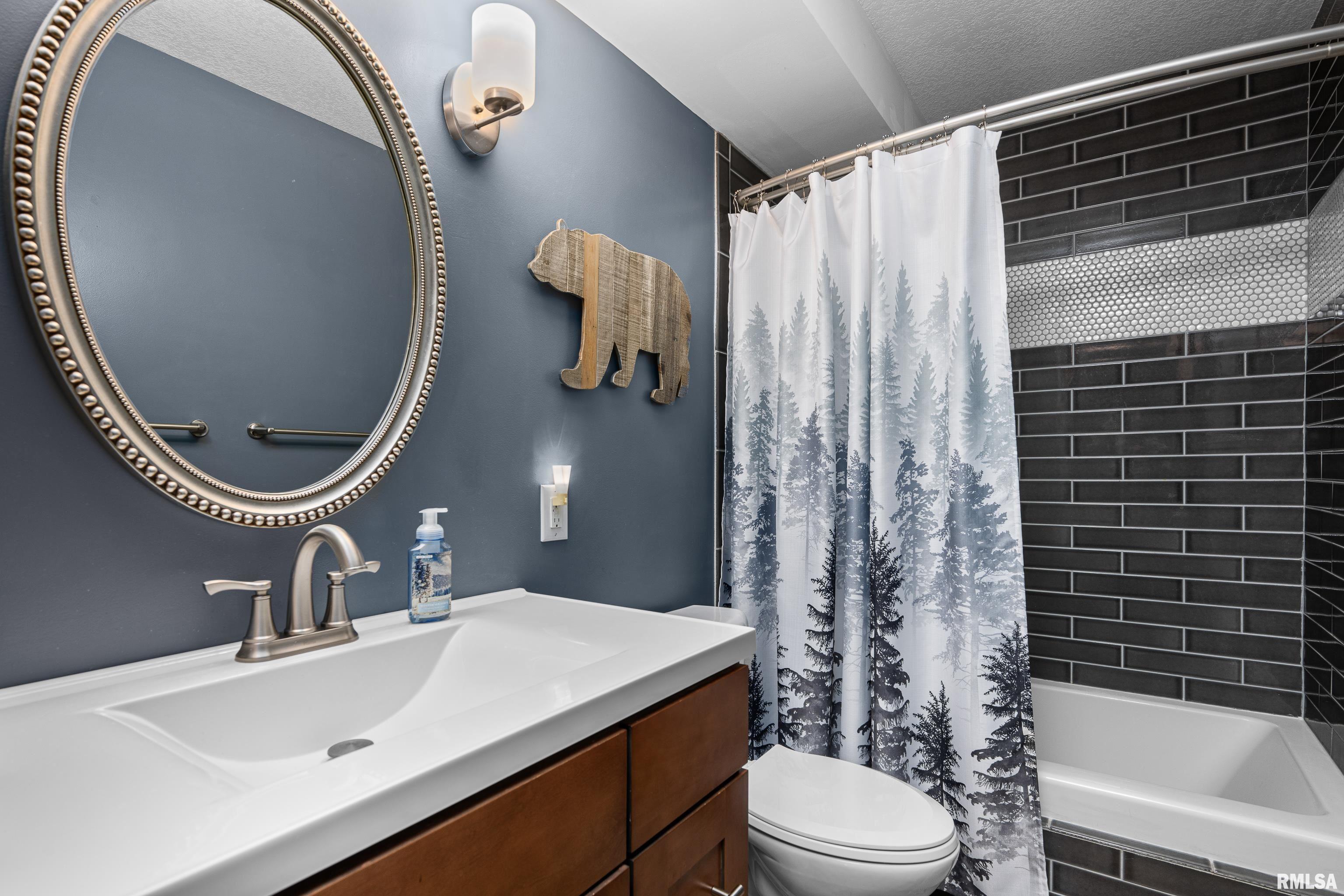 703 1st Street, Coal Valley, Illinois image 35