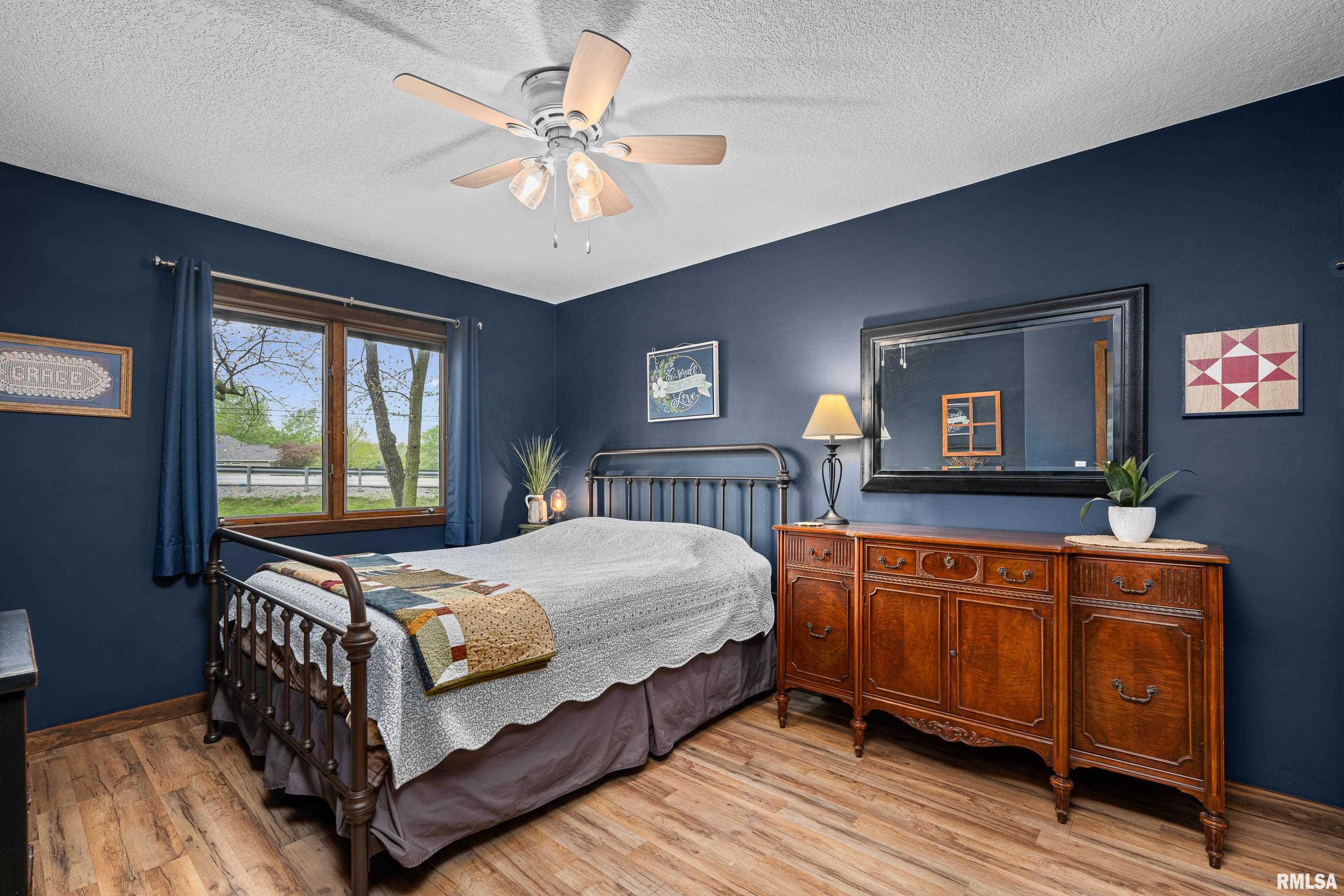 703 1st Street, Coal Valley, Illinois image 34