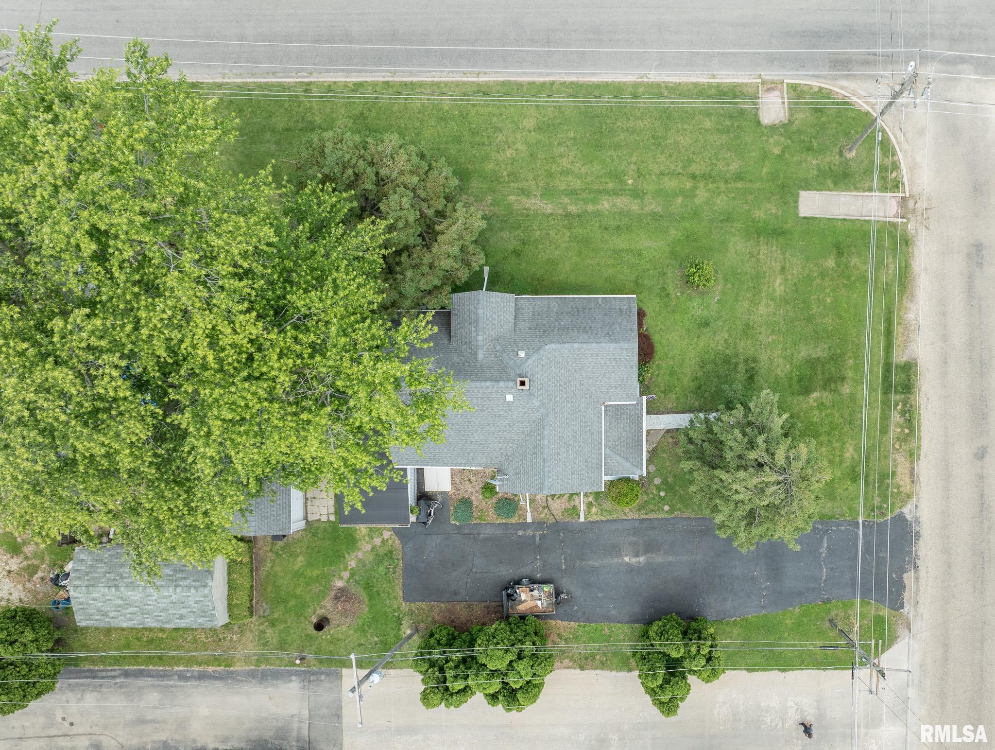 306 N Jefferson Street, Abingdon, Illinois image 2