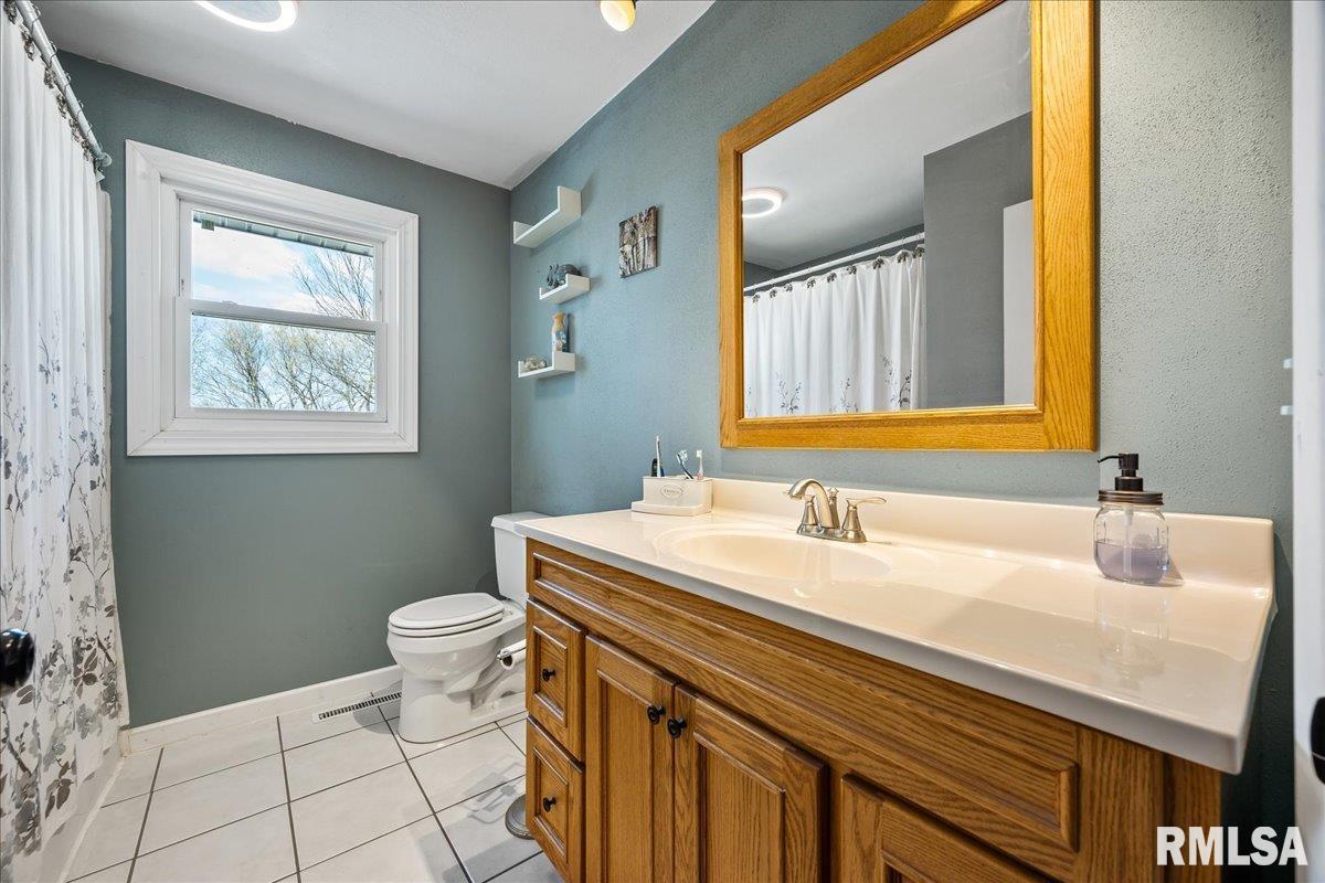 7596 E Manito Road, Manito, Illinois image 15