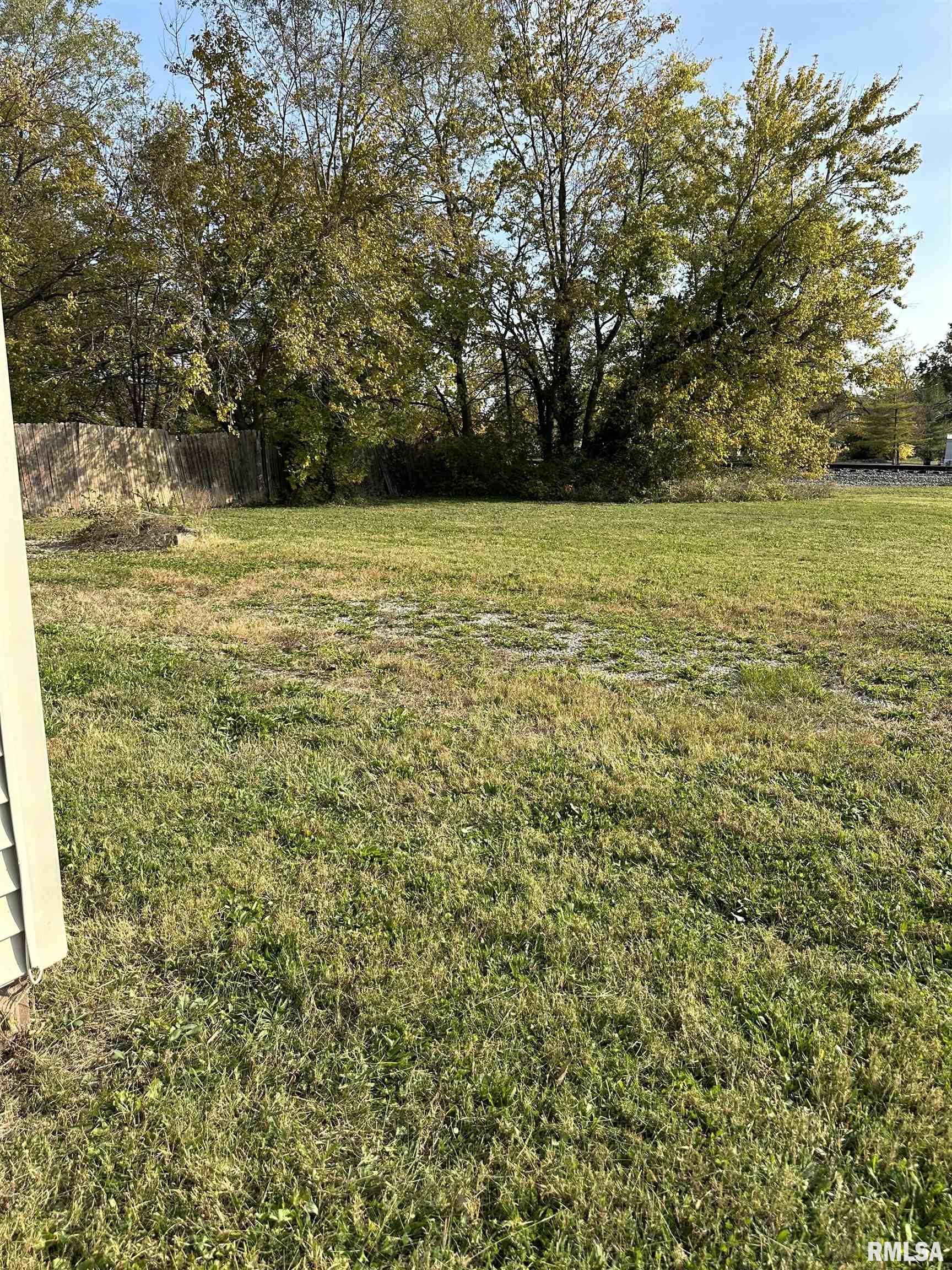 202 Commercial Avenue, Sandoval, Illinois image 3